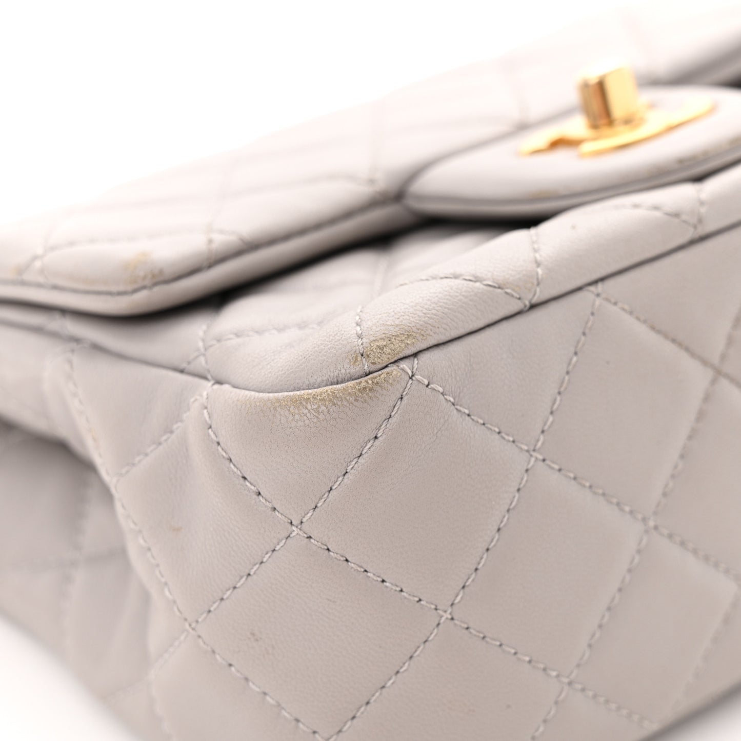 Lambskin Quilted Mini Pearl Crush Flap Light Grey