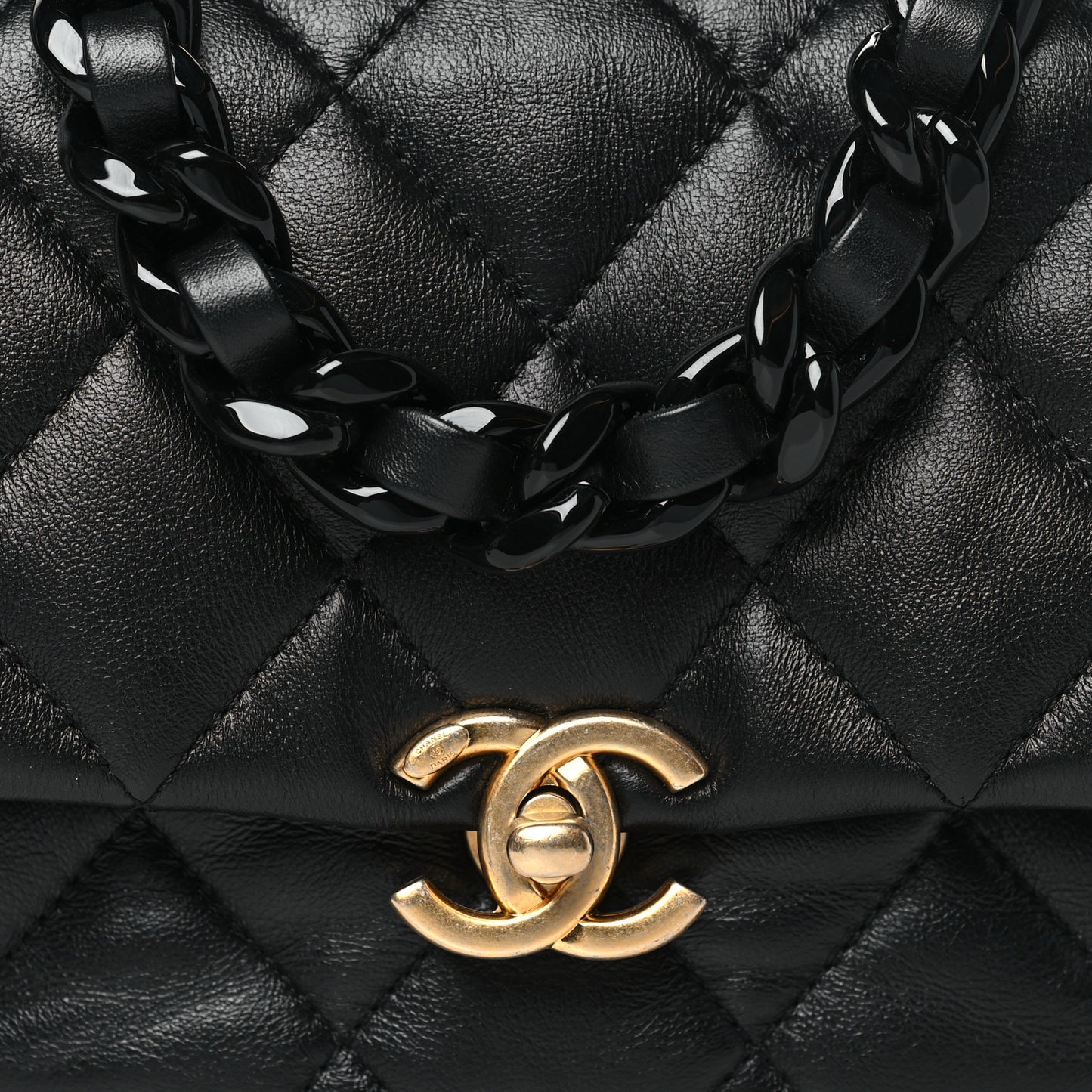 Lambskin Quilted Mini Lacquered Chain Flap Black