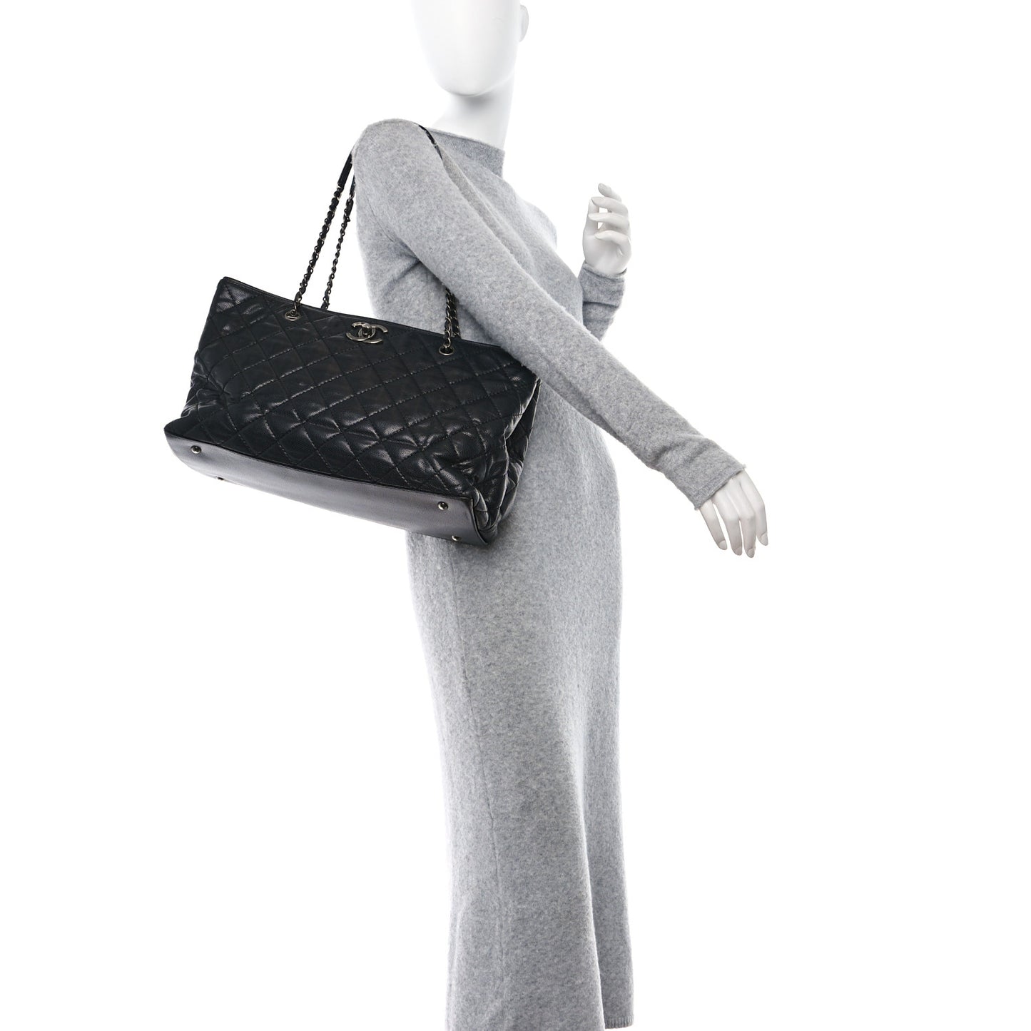 Caviar Quilted Large Be Caviar Tote Black