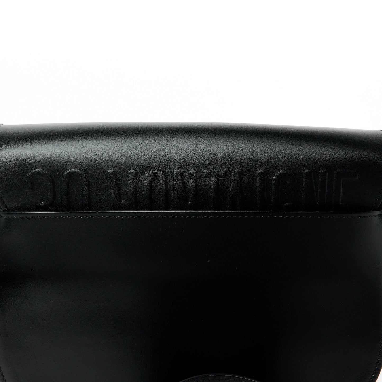 Box Calfskin Medium Bobby Flap Black
