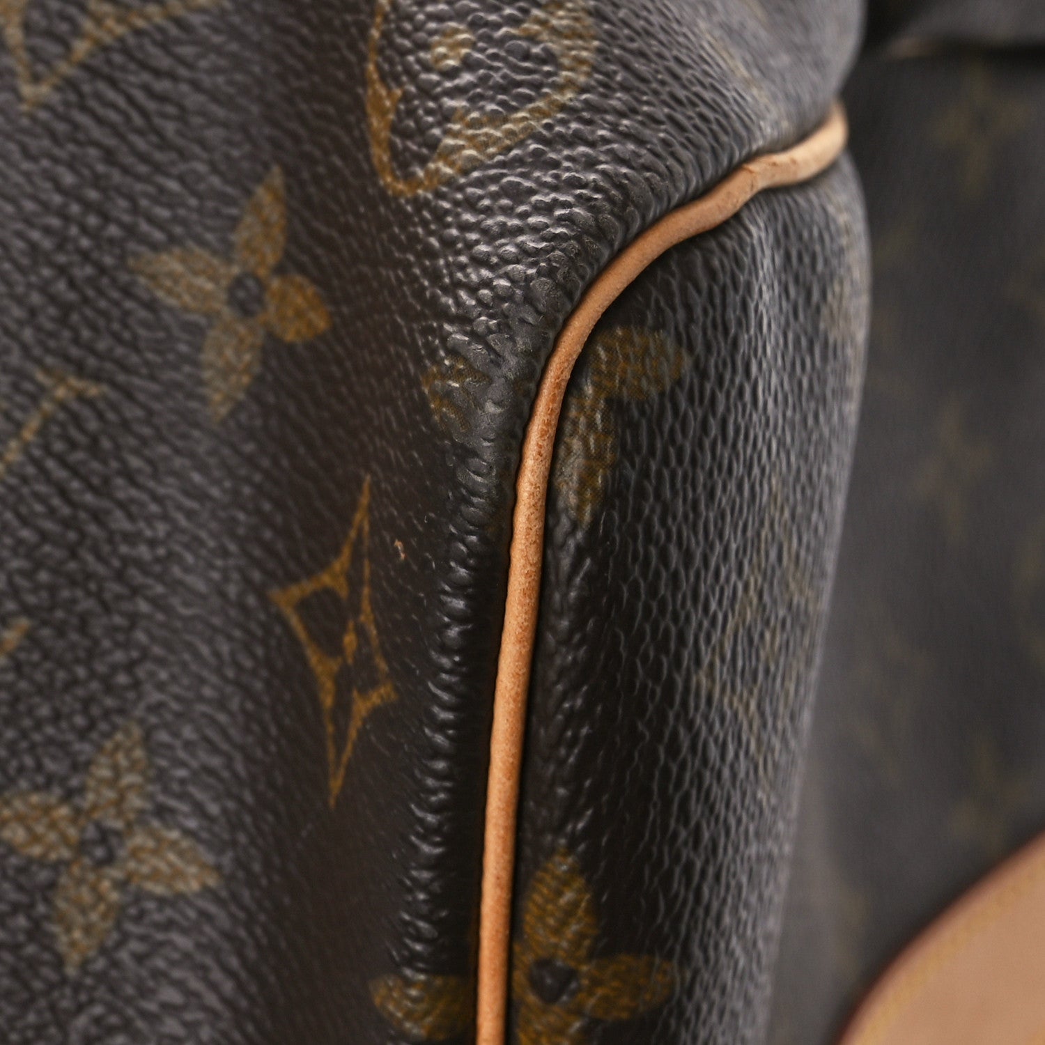 Louis Vuitton Monogram Keepall Bandouliere 50 9 of 11