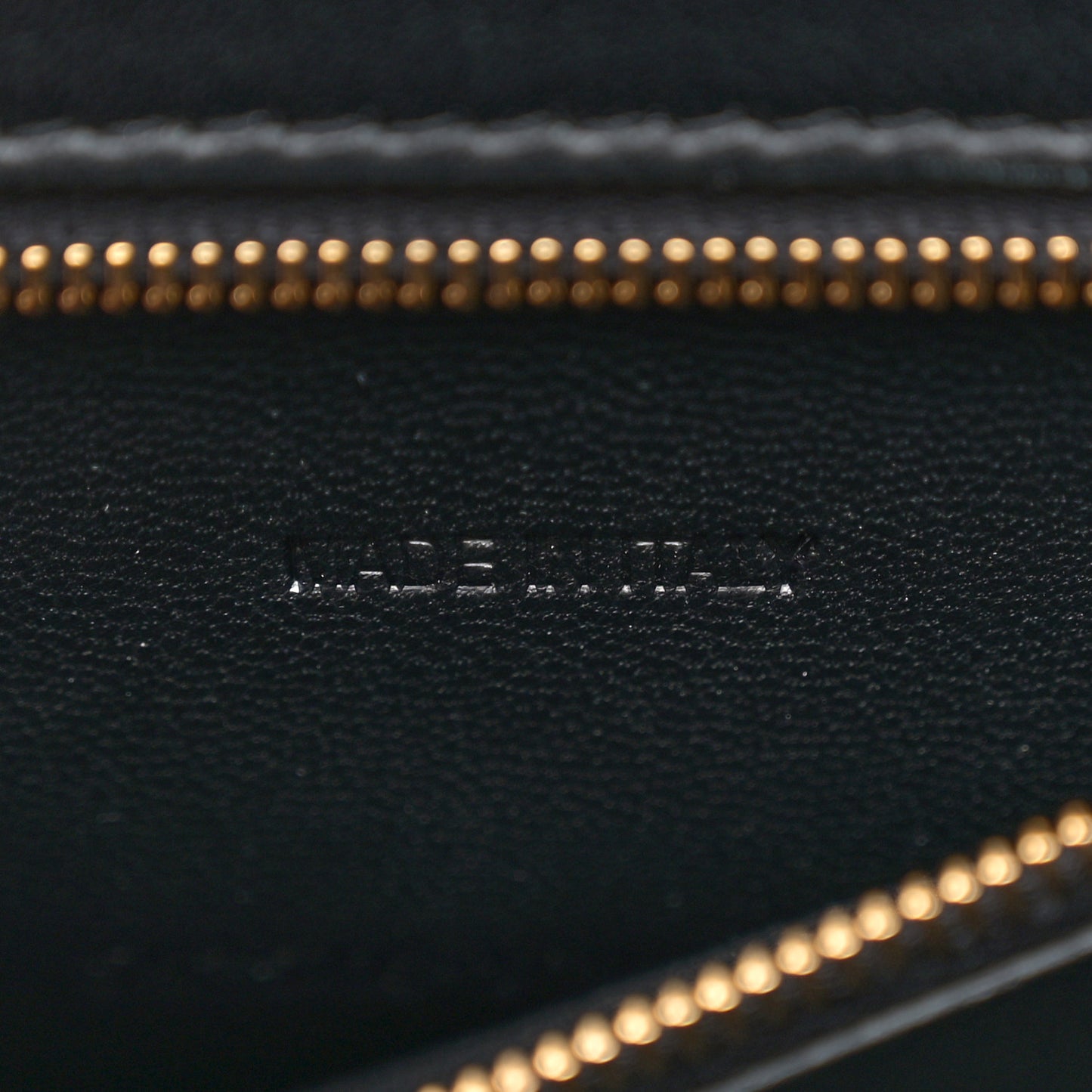Shiny Box Calfskin Small Hourglass Top Handle Bag Black