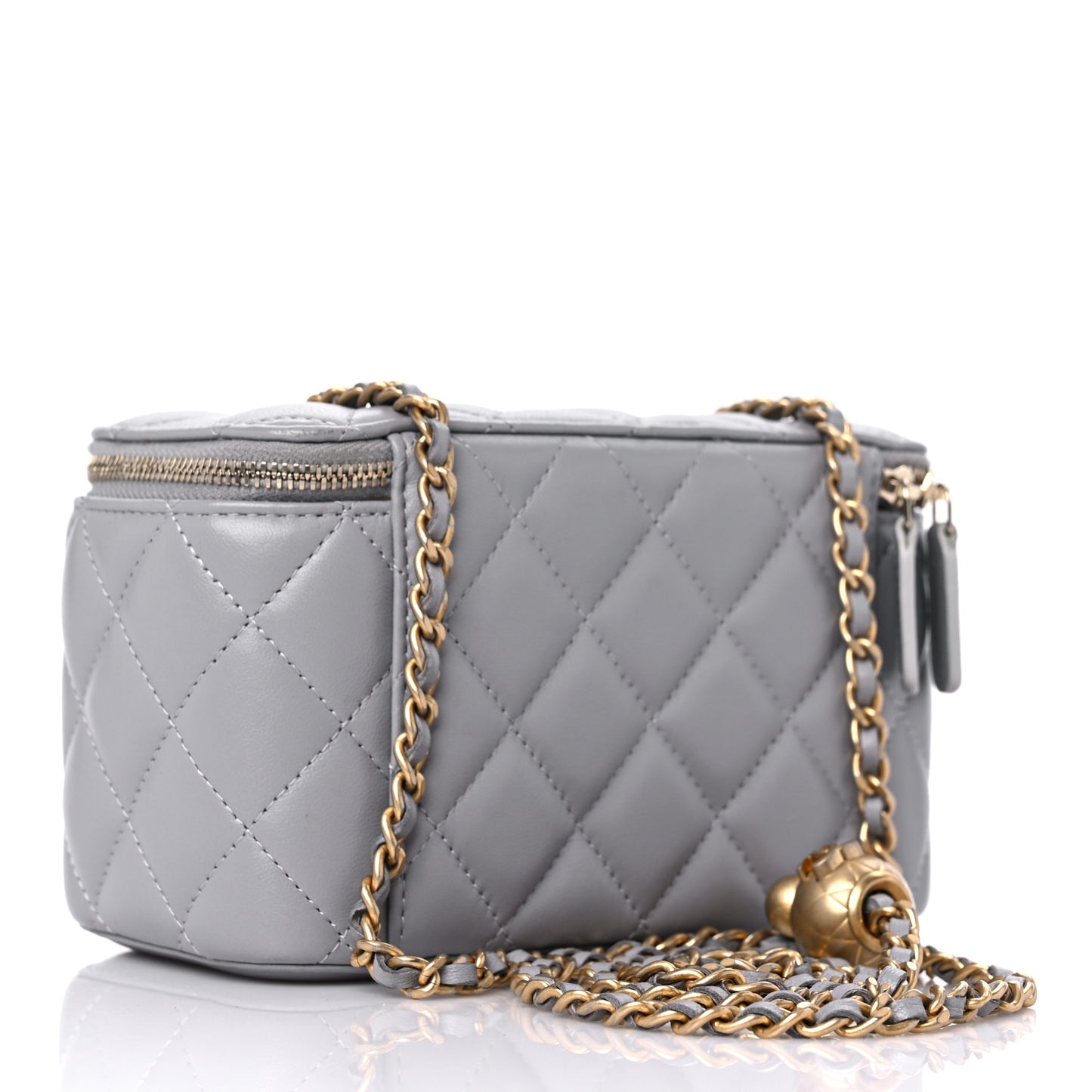 Lambskin Quilted Small Pearl Crush Vanity Case With Chain Grey