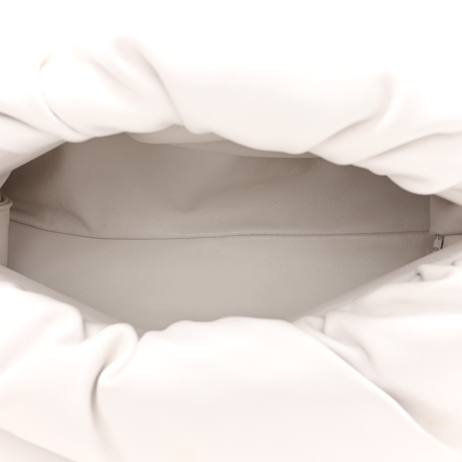 Bottega Veneta Calfskin The Pouch Chain Plaster 5 of 10