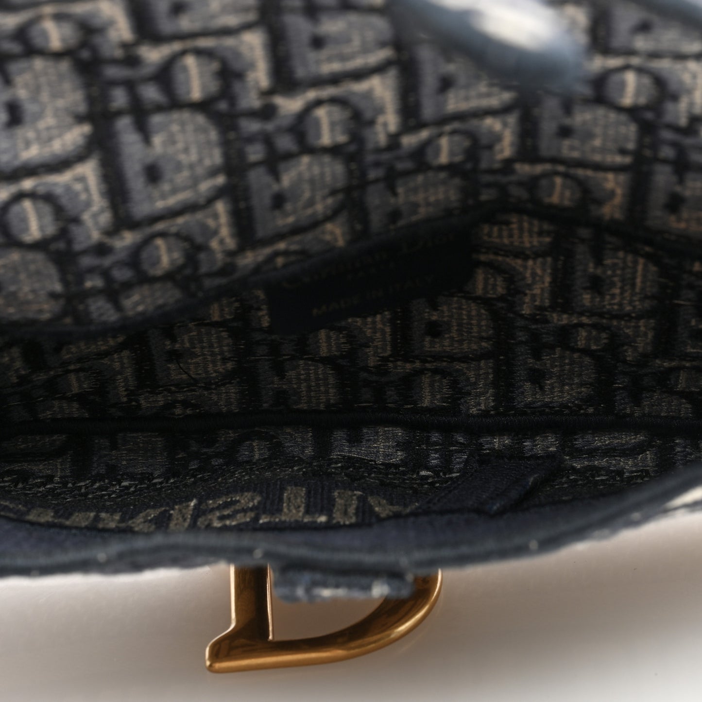 Oblique Slim Saddle Pouch Blue