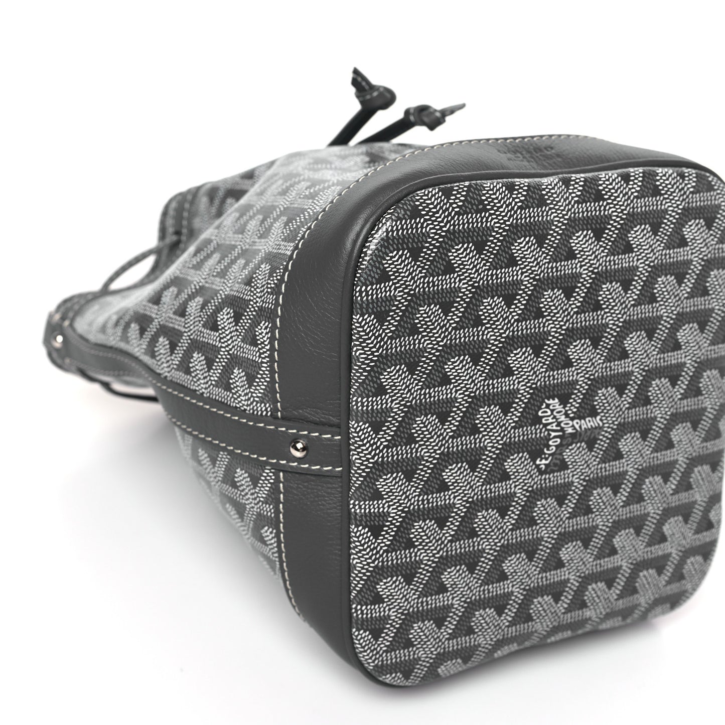 Goyardine Petit Flot Bucket Bag PM Grey