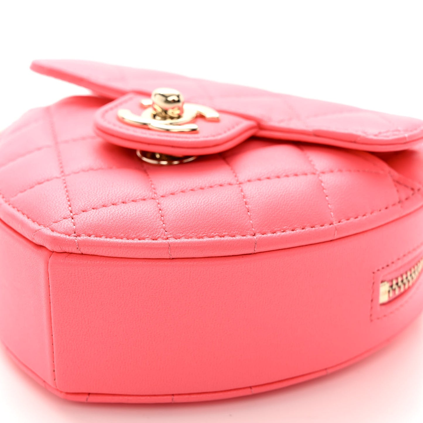 Lambskin Quilted CC In Love Heart Clutch With Chain Pink