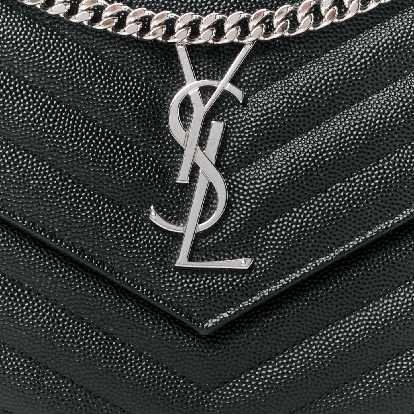 Grain De Poudre Matelasse Chevron Monogram Chain Wallet Black