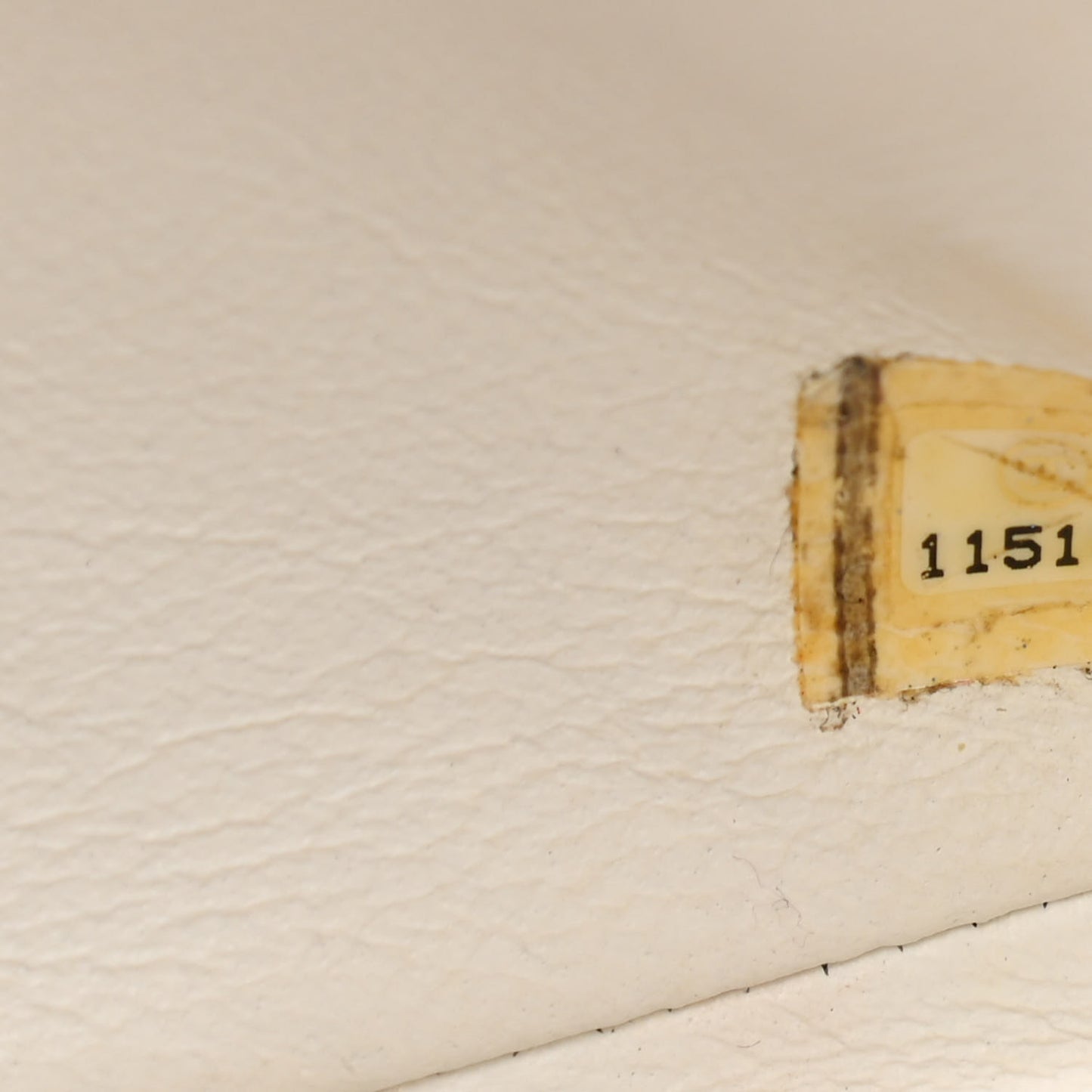 Caviar Quilted Jumbo Single Flap White