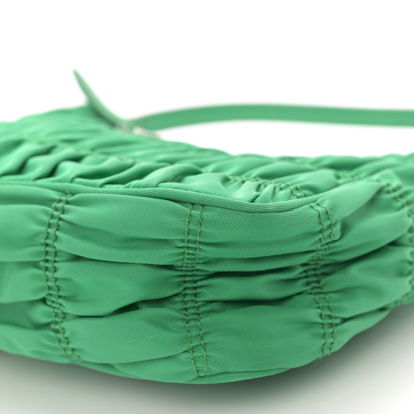 Tessuto Nylon Gaufre Shoulder Bag Menta