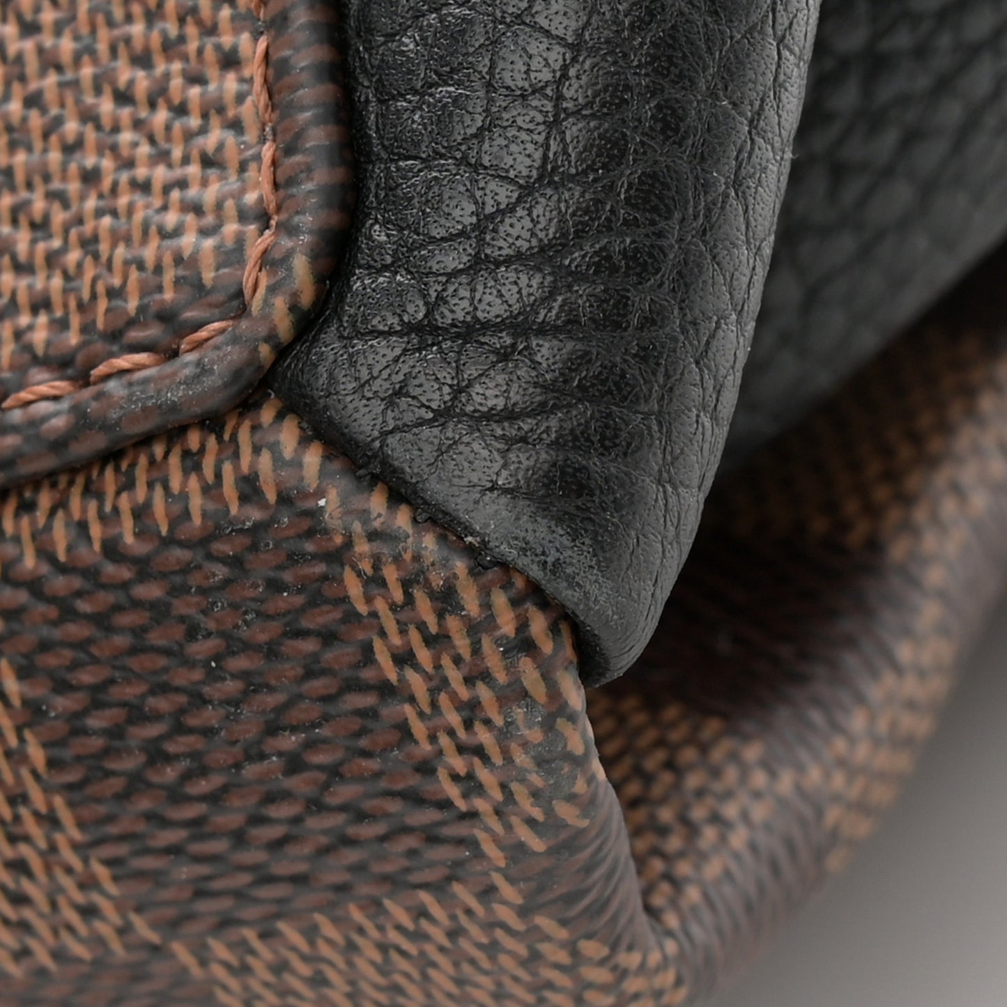 Cuir Taurillon Damier Ebene Normandy Black