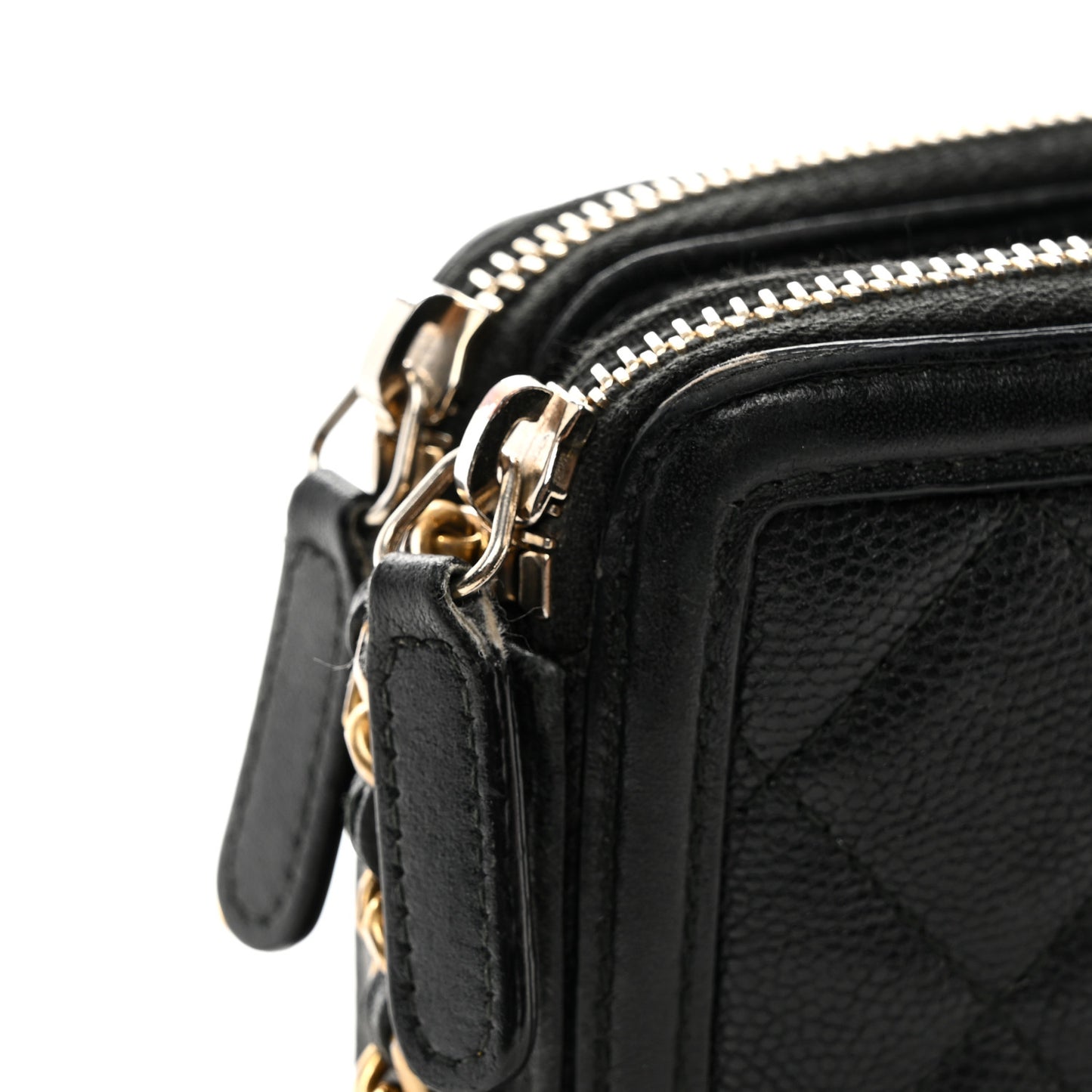 Caviar Quilted CC Filigree Clutch With Chain Black