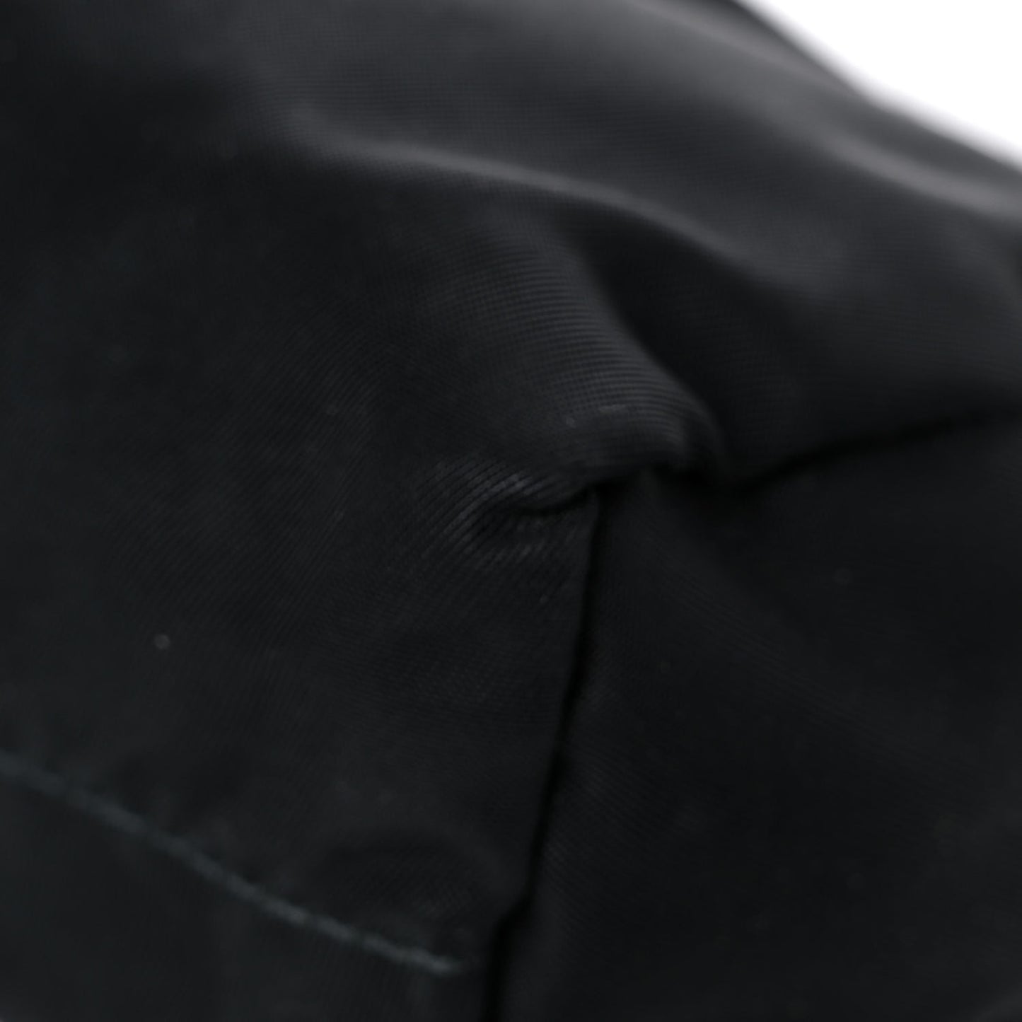 Nylon Tessuto Cosmetic Pouch Black
