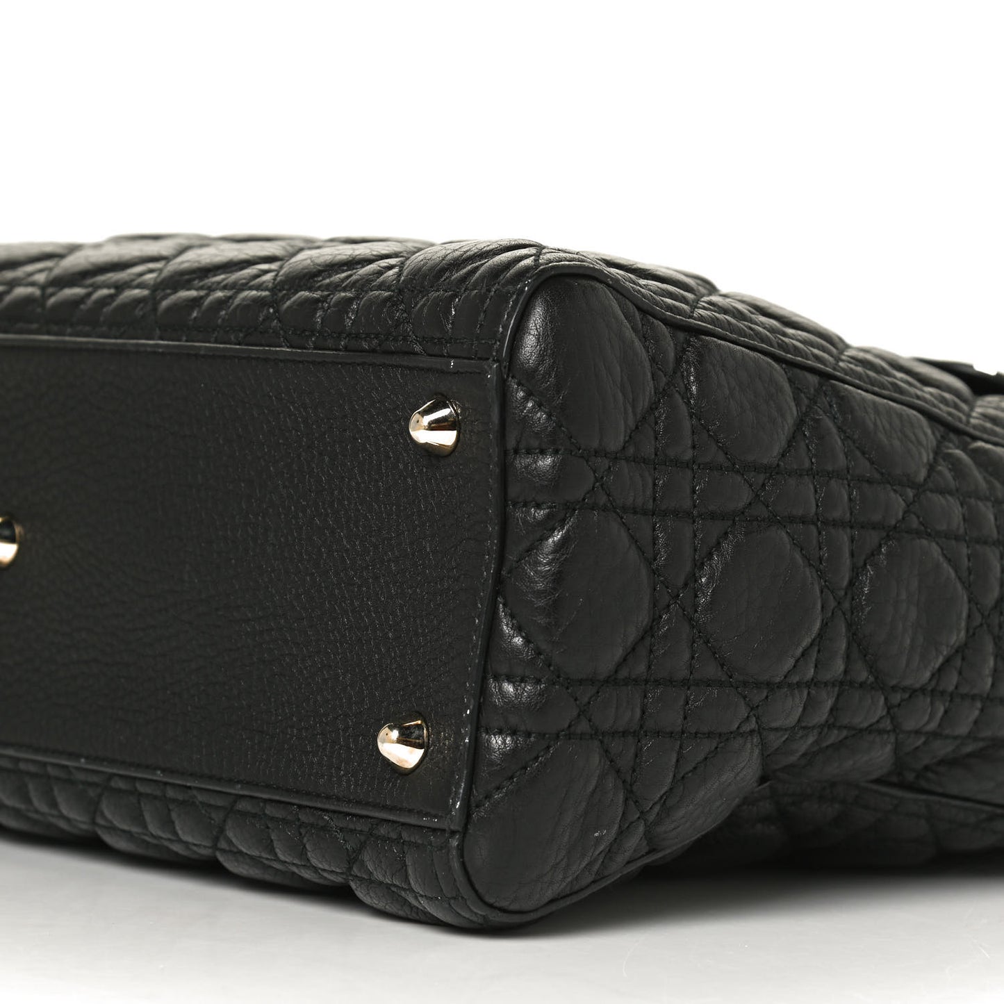 Grained Calfskin Cannage Large Supple Lady Dior Black
