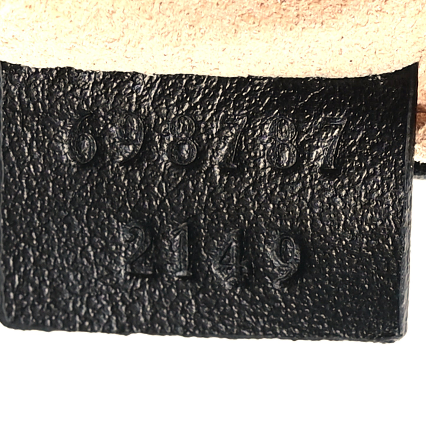 Calfskin Matelasse GG Marmont Round Coin Purse And Key Case White Black