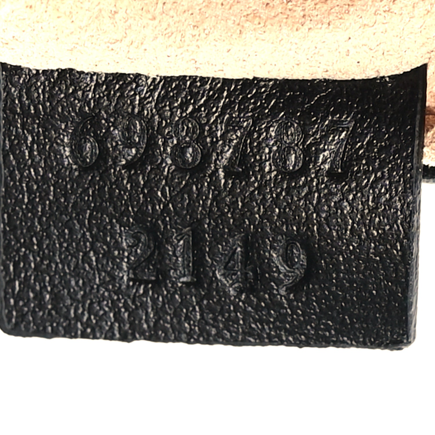 Gucci Calfskin Matelasse GG Marmont Round Coin Purse And Key Case White Black 7 of 11