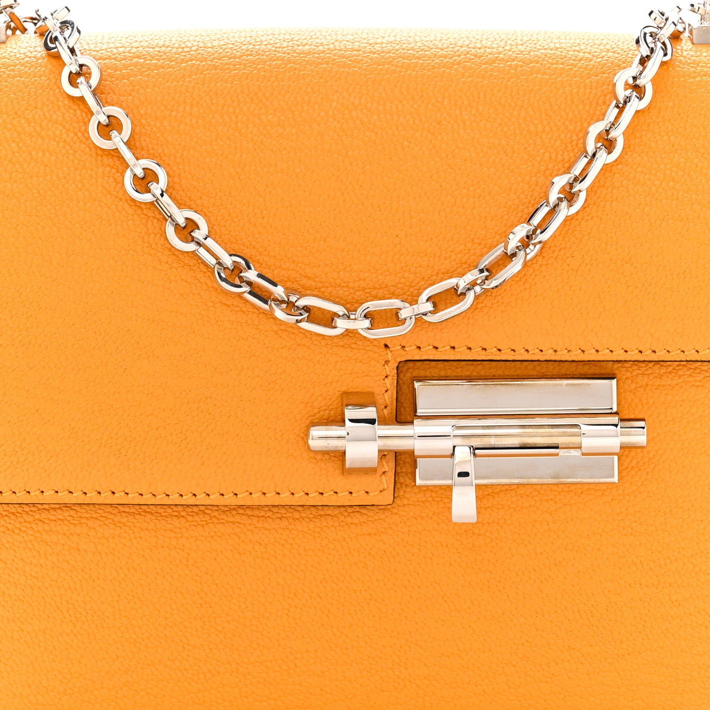 Chevre Mysore Mini Verrou Chaine Bag Jaune D'or