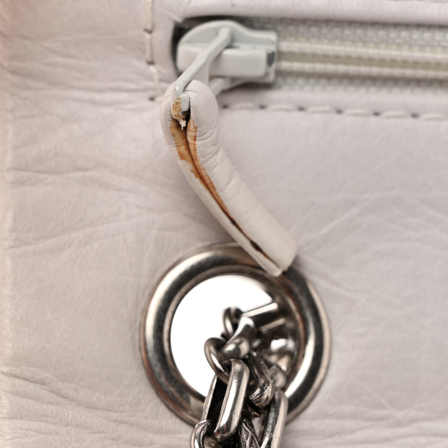Aged Calfskin 50th Anniversary 2.55 Reissue 224 Flap White