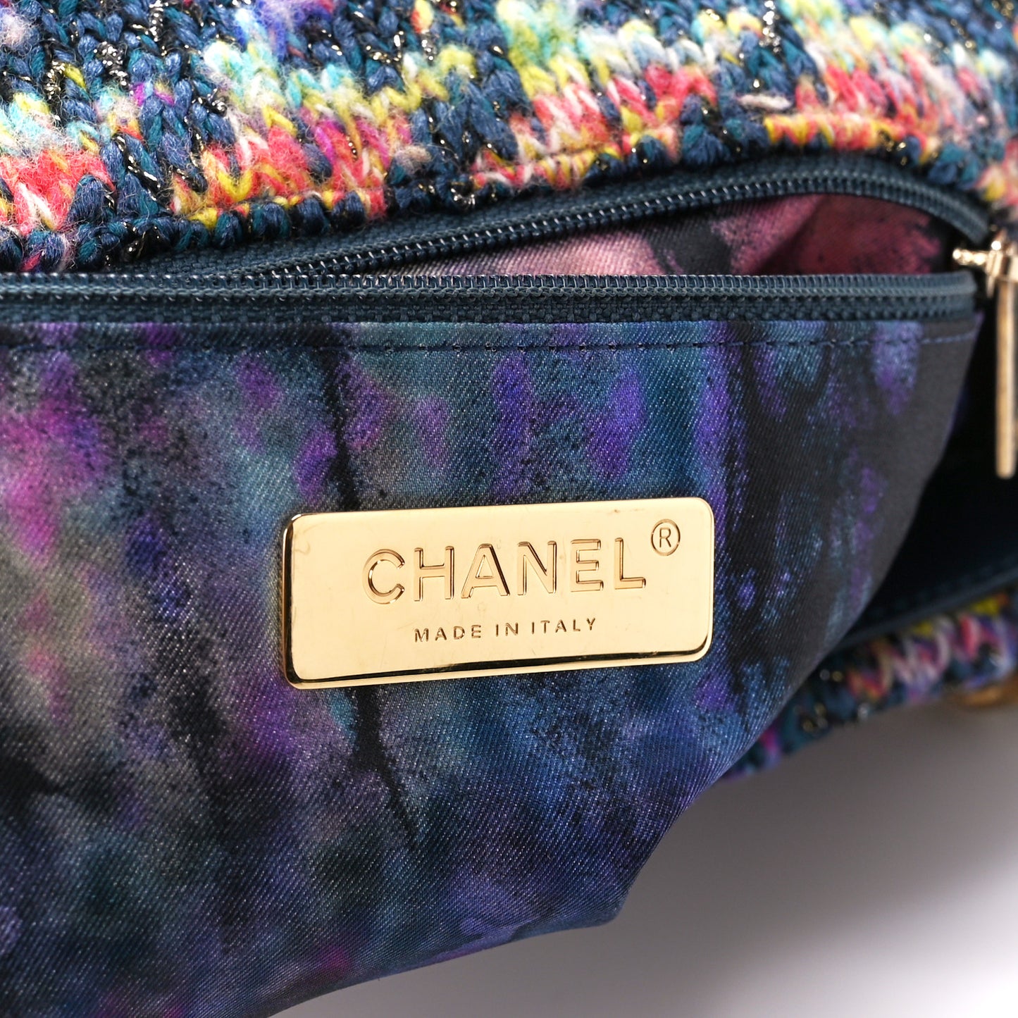 Tweed Quilted Medium Chanel 19 Flap Dark Multicolor