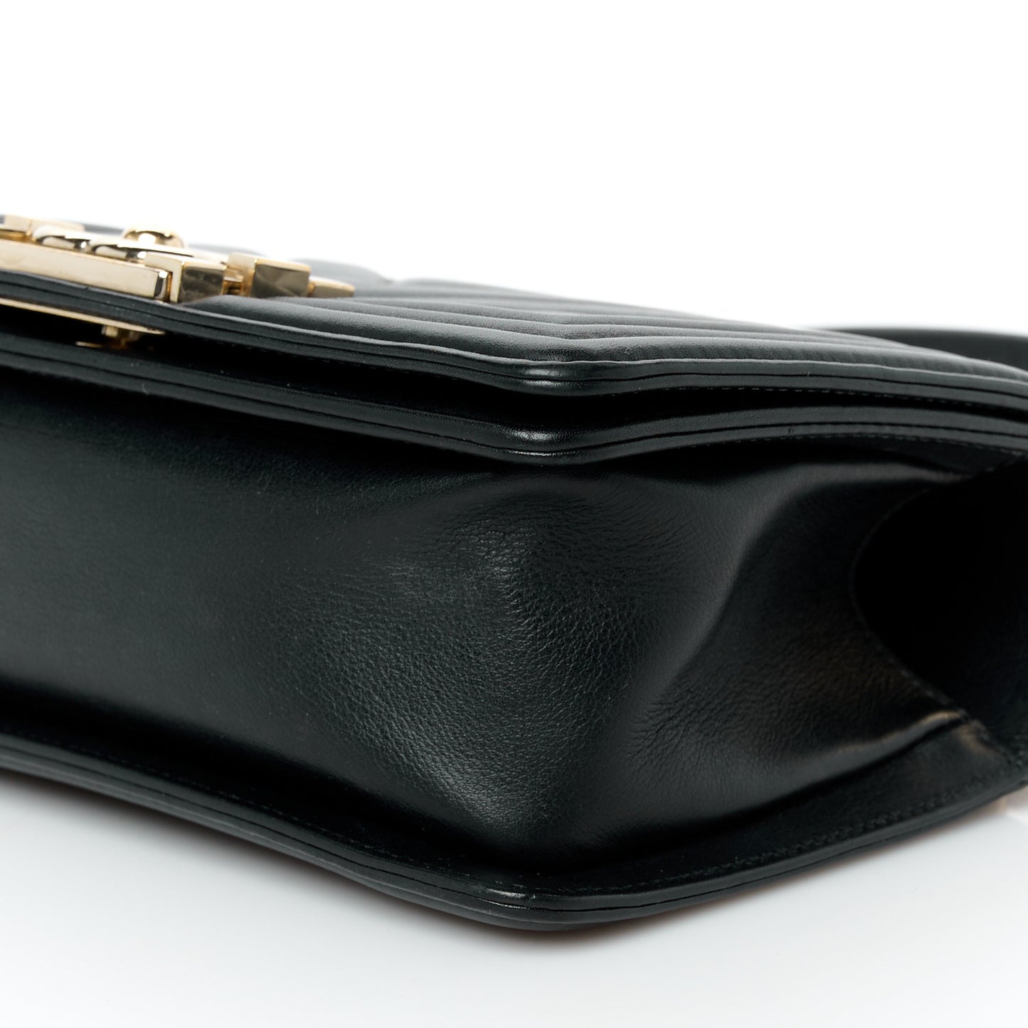 Lambskin Chevron Quilted Small Boy Flap Black