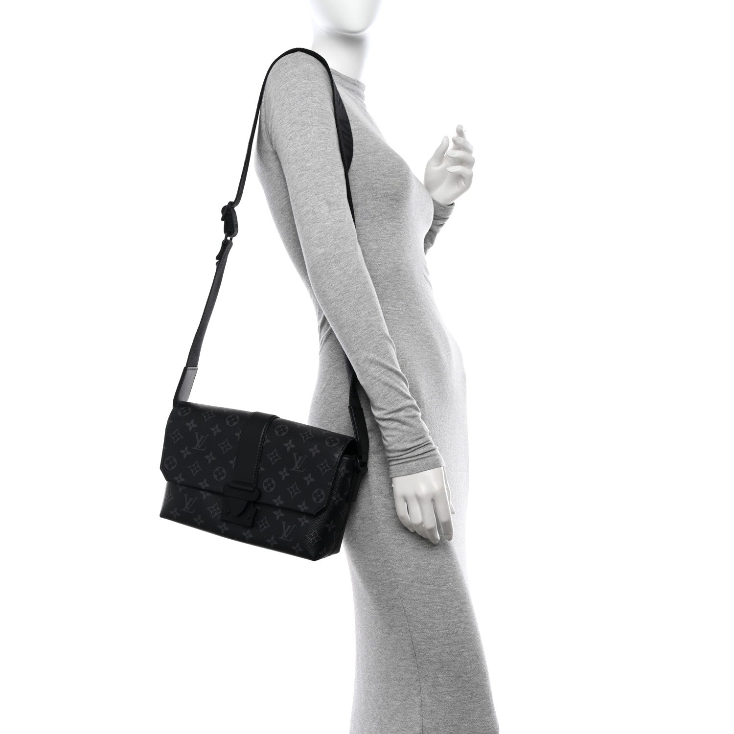 Louis Vuitton Monogram Eclipse S-Cape Messenger 2 of 14