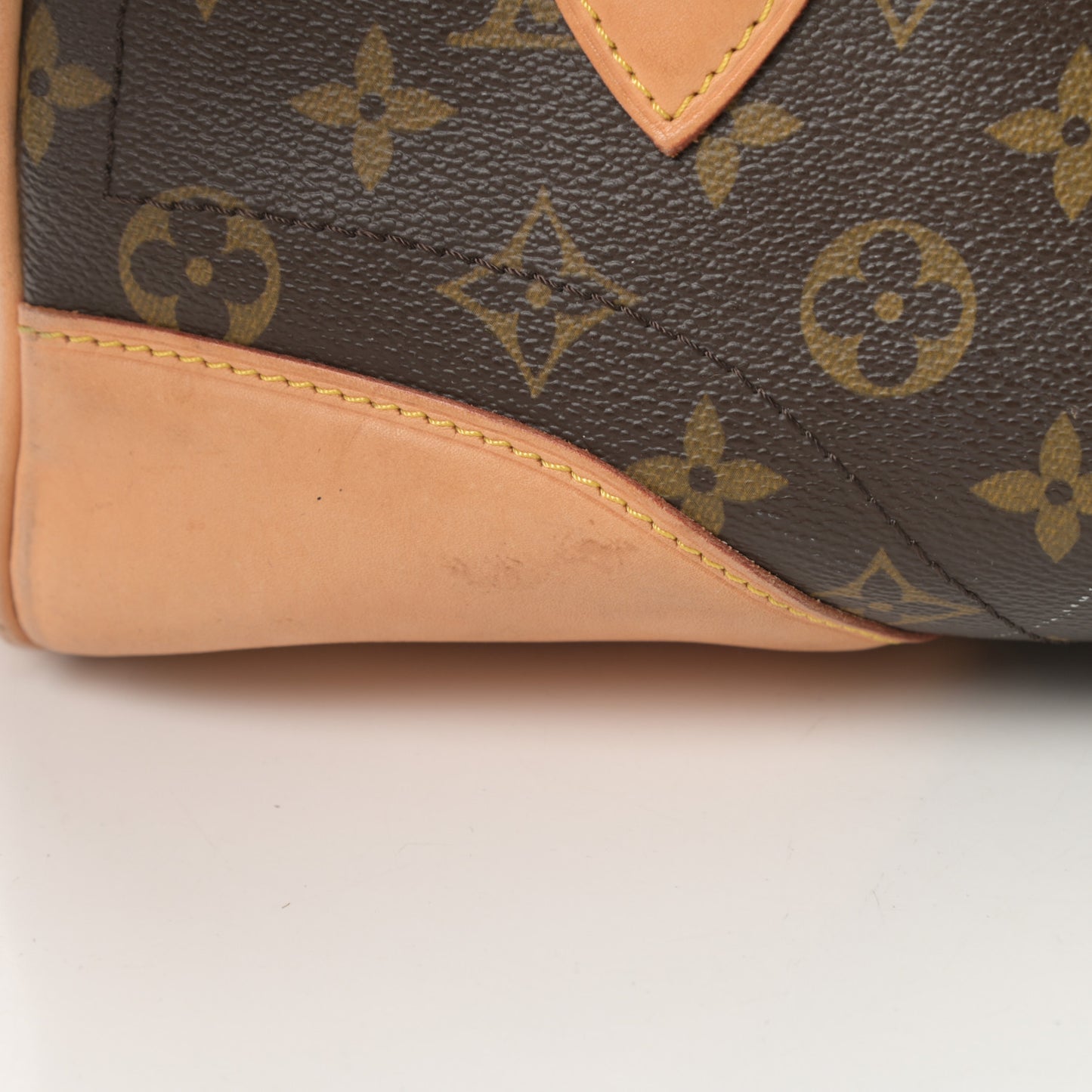 Monogram Beverly GM