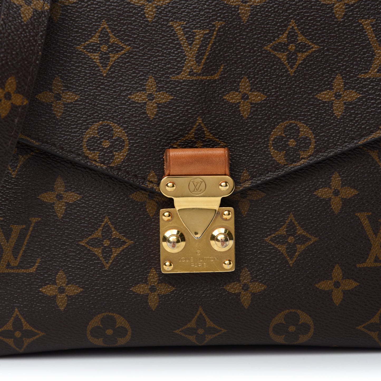 Monogram Pochette Metis