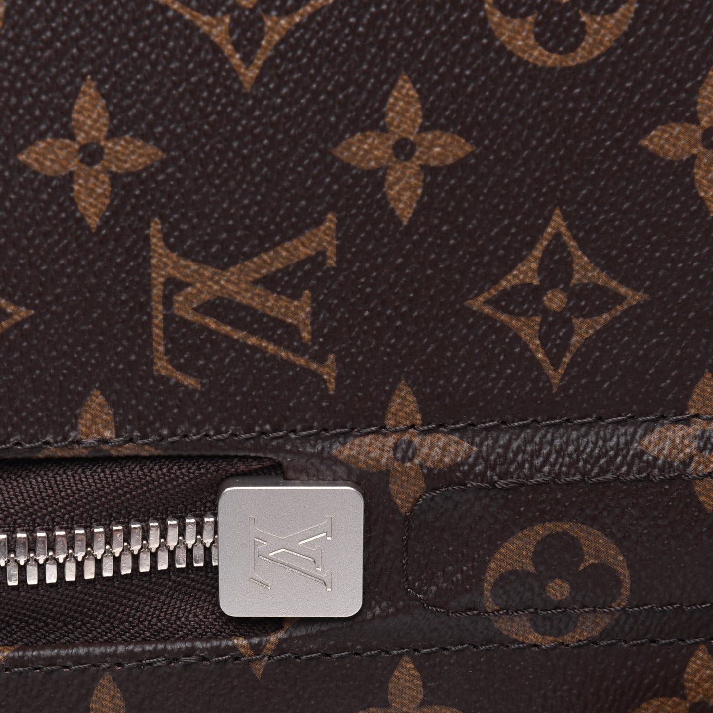 Monogram Horizon 55