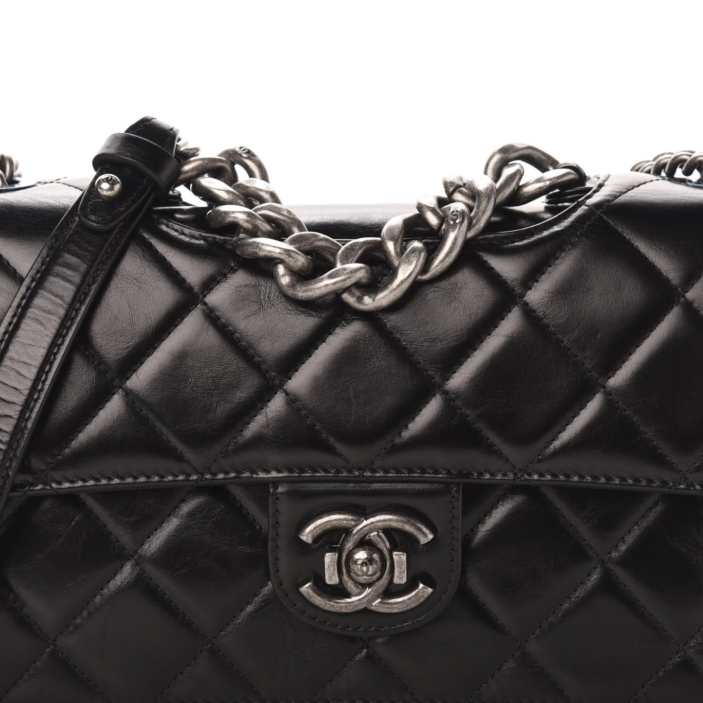 Glazed Calfskin Quilted Medium Perfect Edge Flap Black