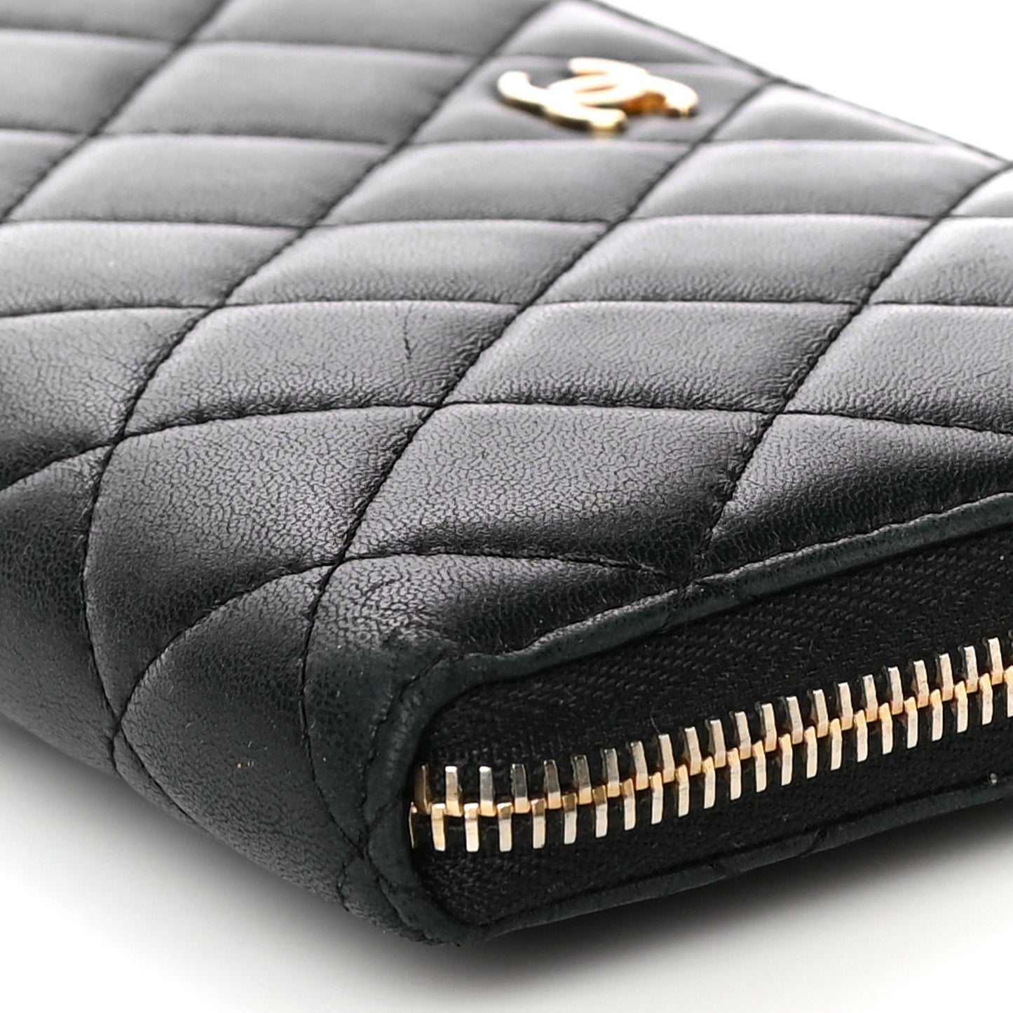 Lambskin Quilted Large Gusset Zip Around Wallet Black