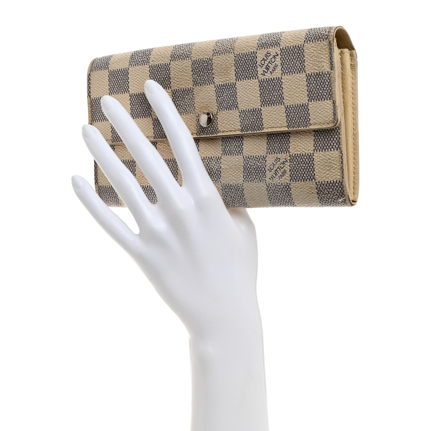 Damier Azur Sarah Wallet