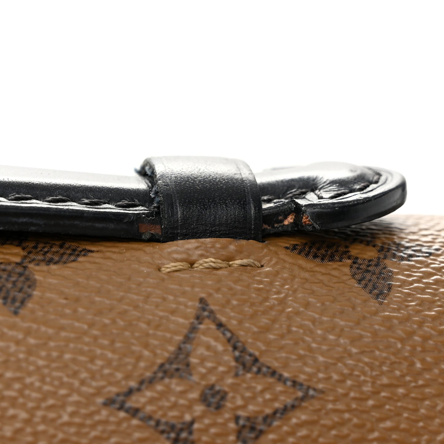 Reverse Monogram Pochette Metis