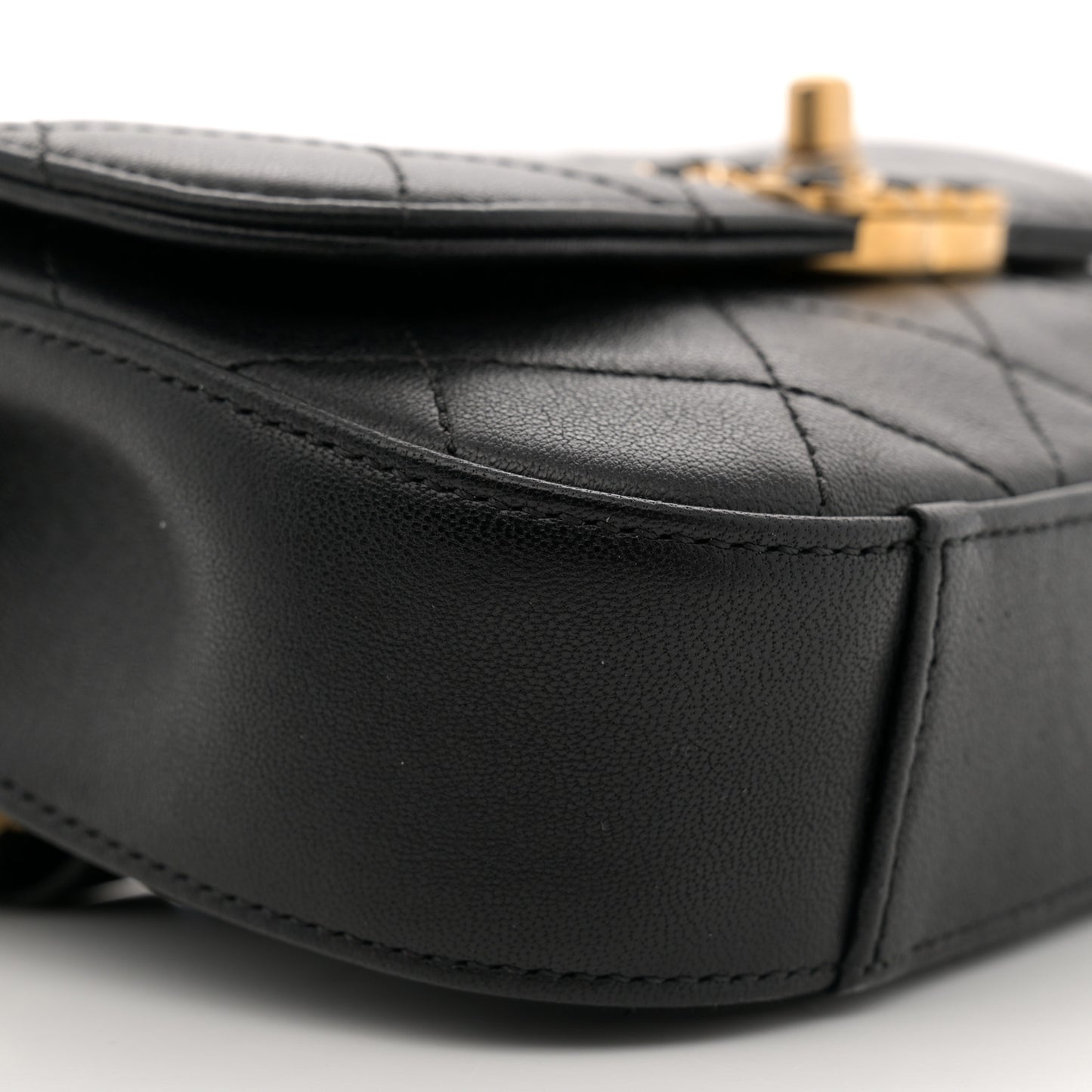 Lambskin Quilted Chain Infinity Waist Belt Bag Black