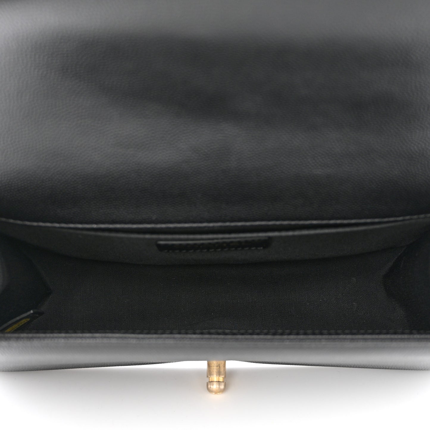 Caviar Quilted Medium Boy Flap Black