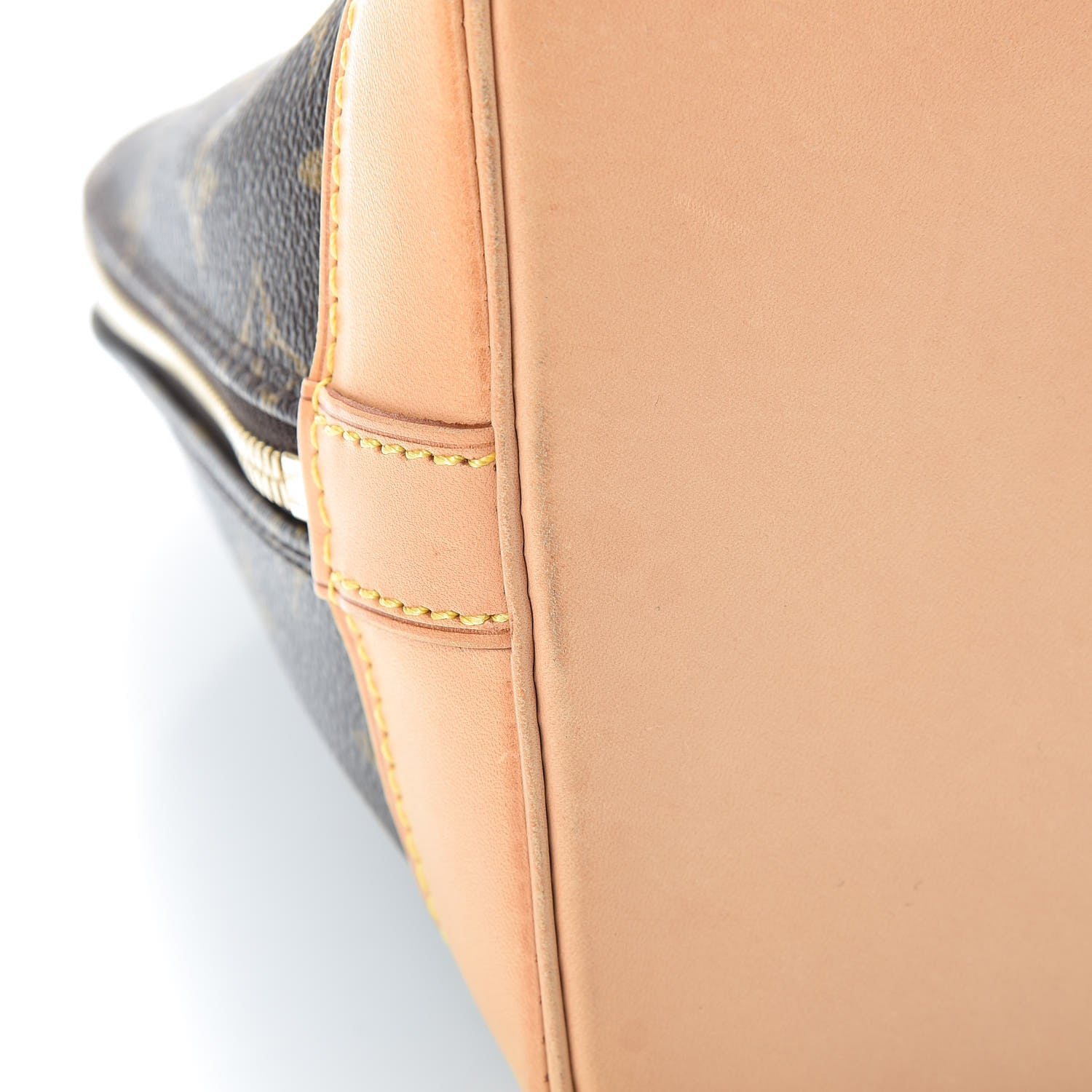 Louis Vuitton Monogram Alma PM 11 of 17