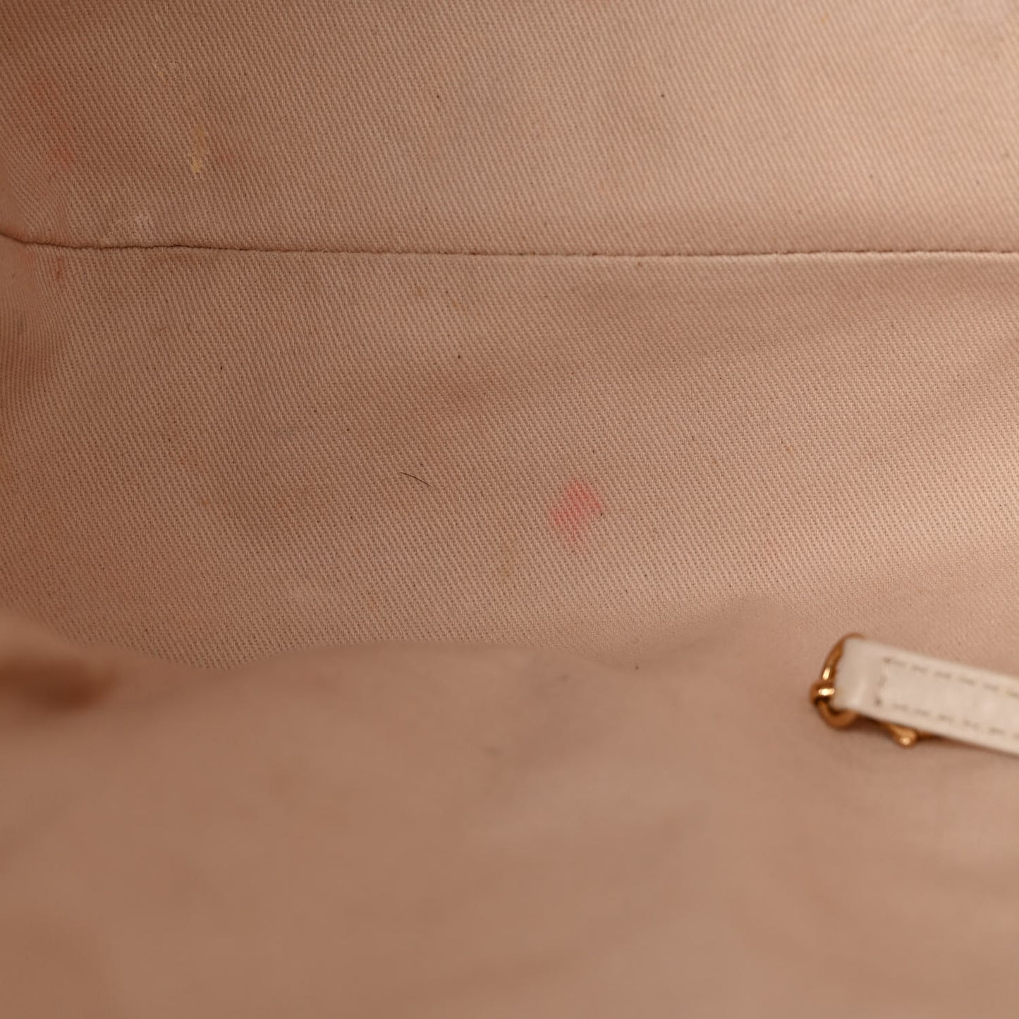 Mixed Fibers Calfskin Medium Deauville Tote Light Beige