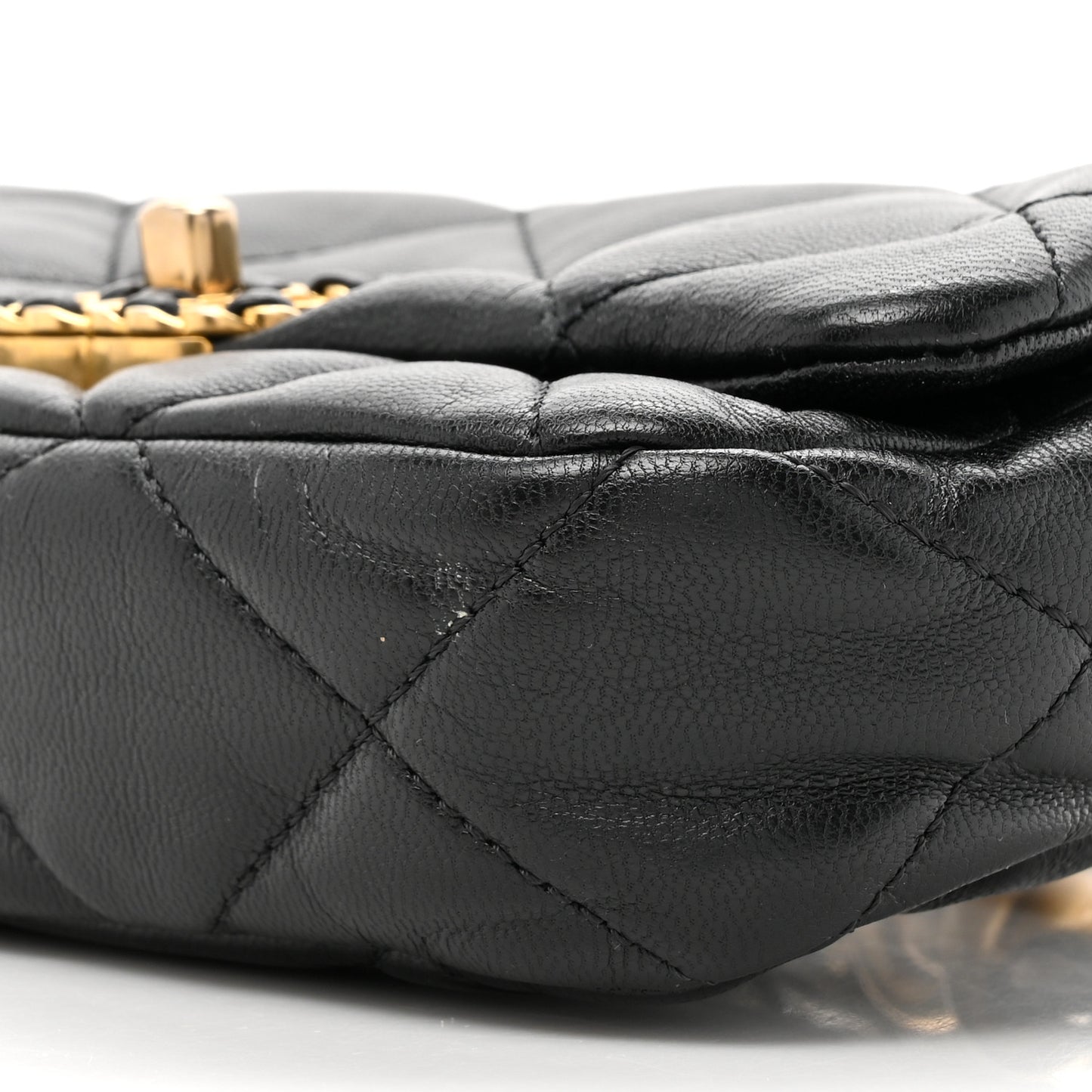 Lambskin Quilted Chanel 19 Waist Bag Black