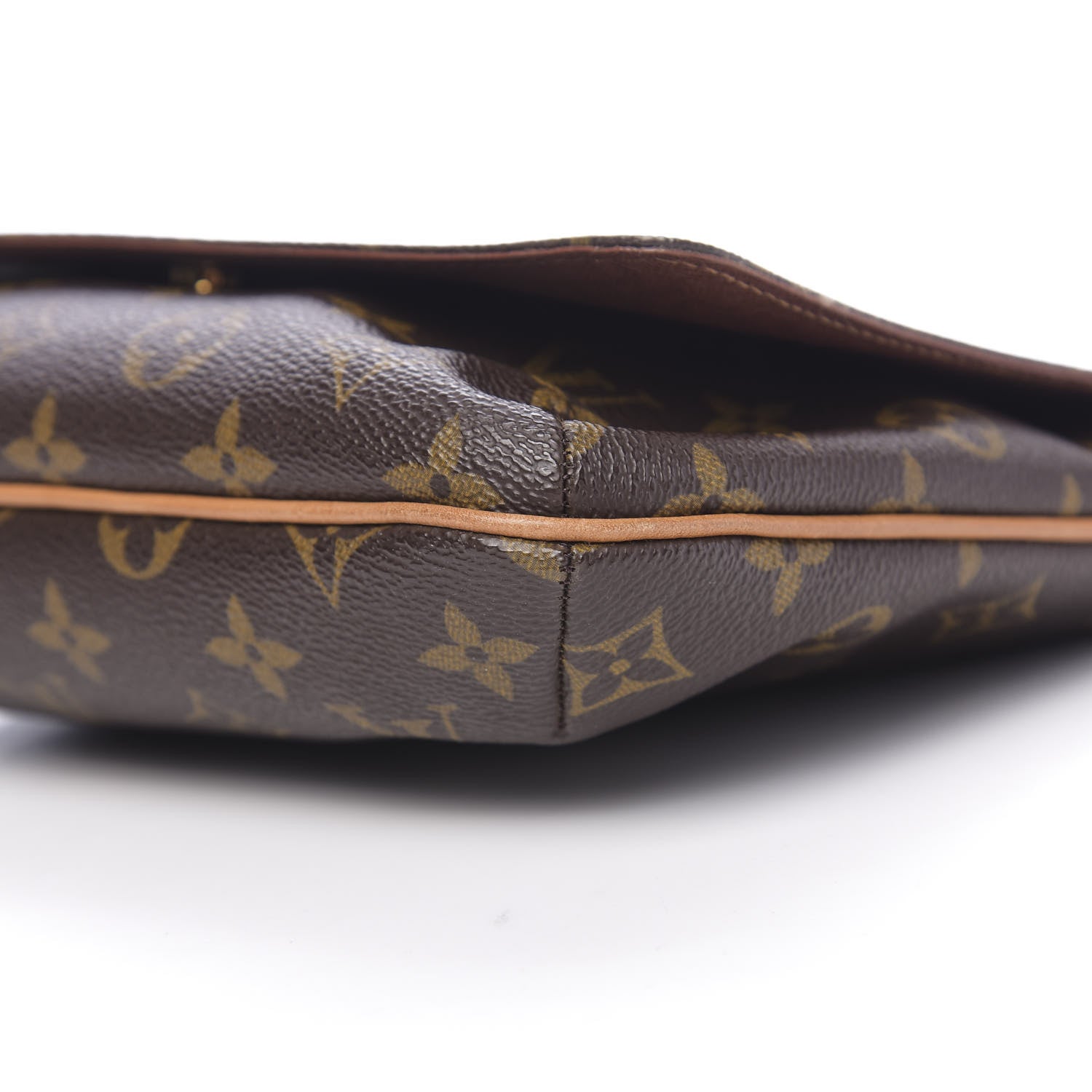 Louis Vuitton Monogram Musette Tango 8 of 9