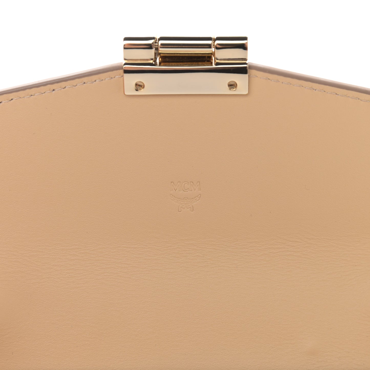 Visetos Calfskin Large Patricia Wallet On Chain Beige