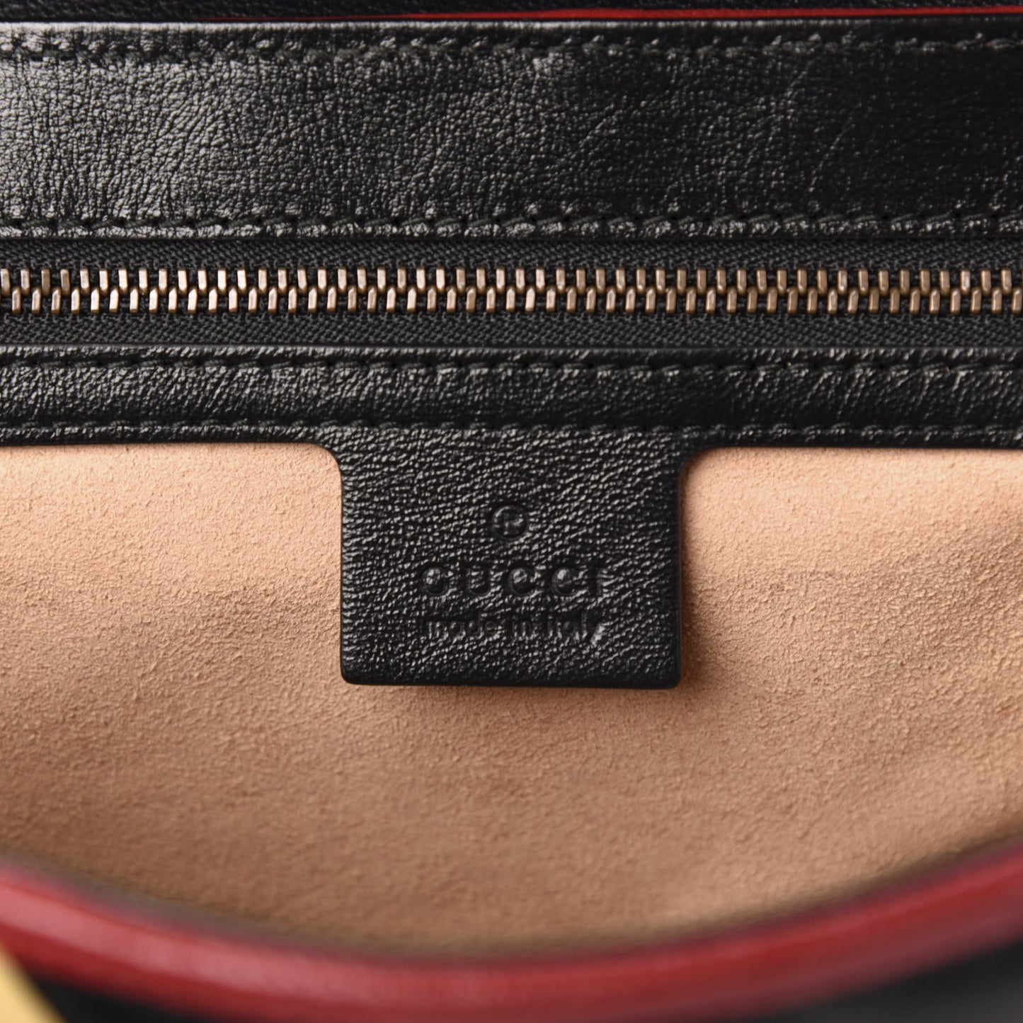 Vintage Effect Calfskin Matelasse Diagonal Striped Small Torchon GG Marmont Shoulder Bag Black Beige