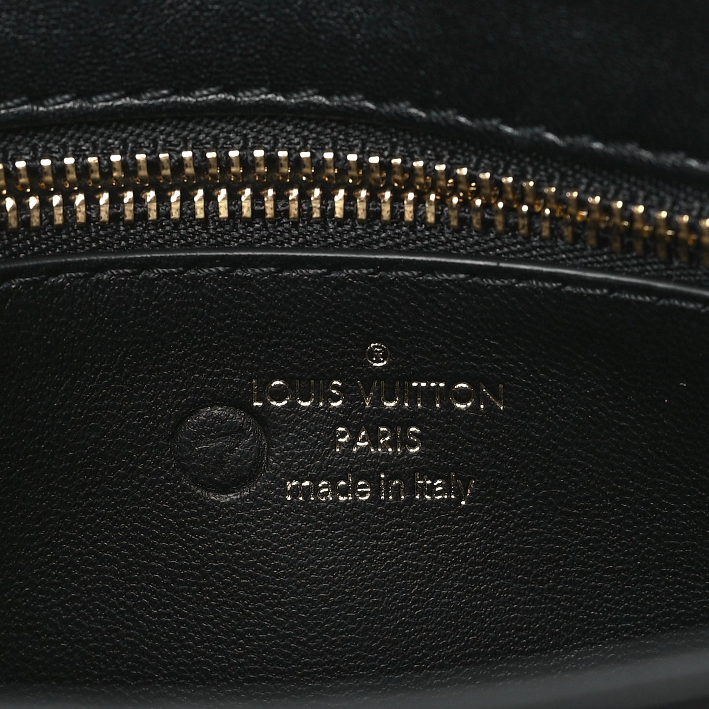 Shiny Lambskin Twist MM Black