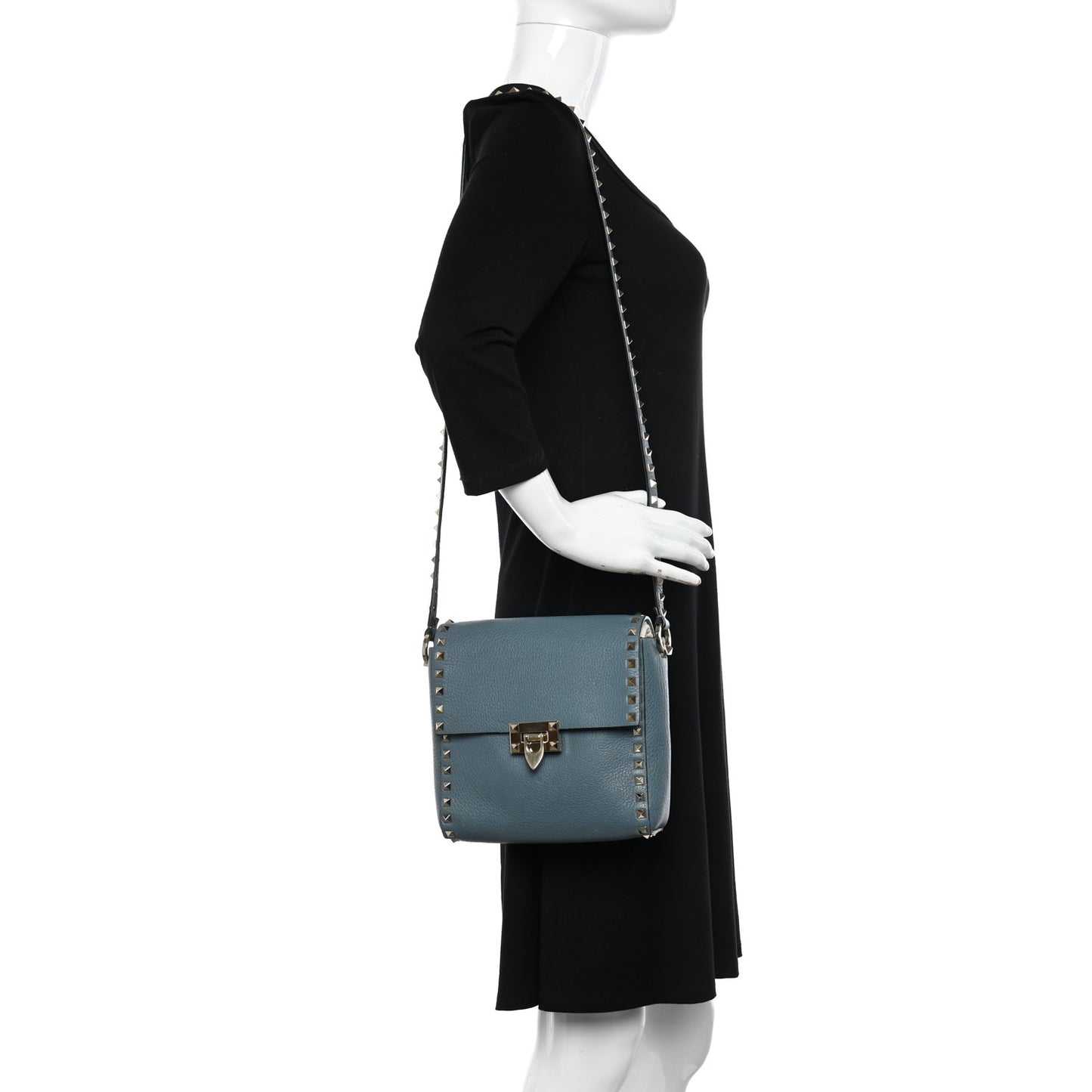 Pebbled Calfskin Rockstud Flip Lock Flap Messenger Bag Amadeus