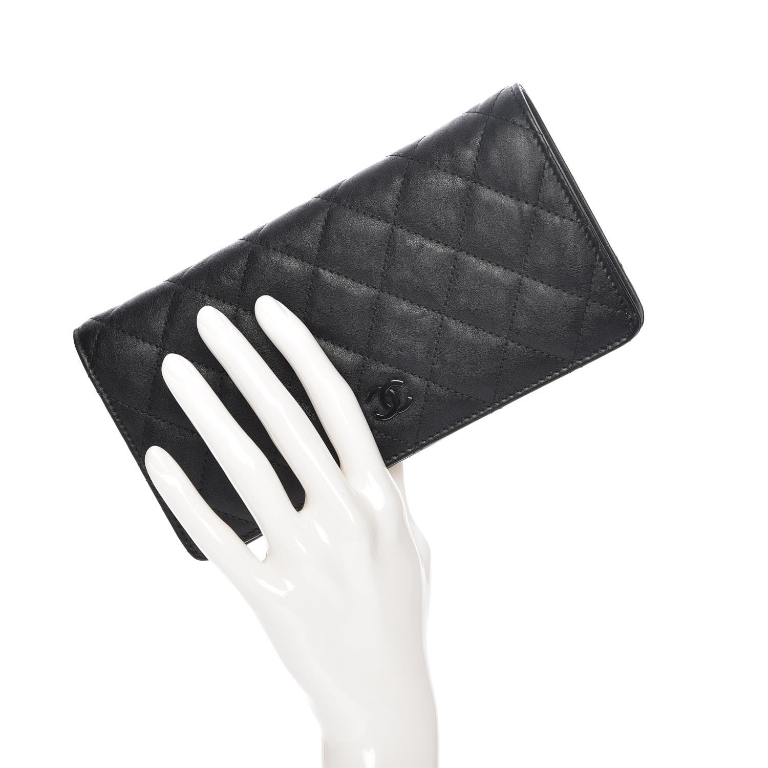 Chanel Crumpled Calfskin Quilted Yen Wallet So Black 2 of 8