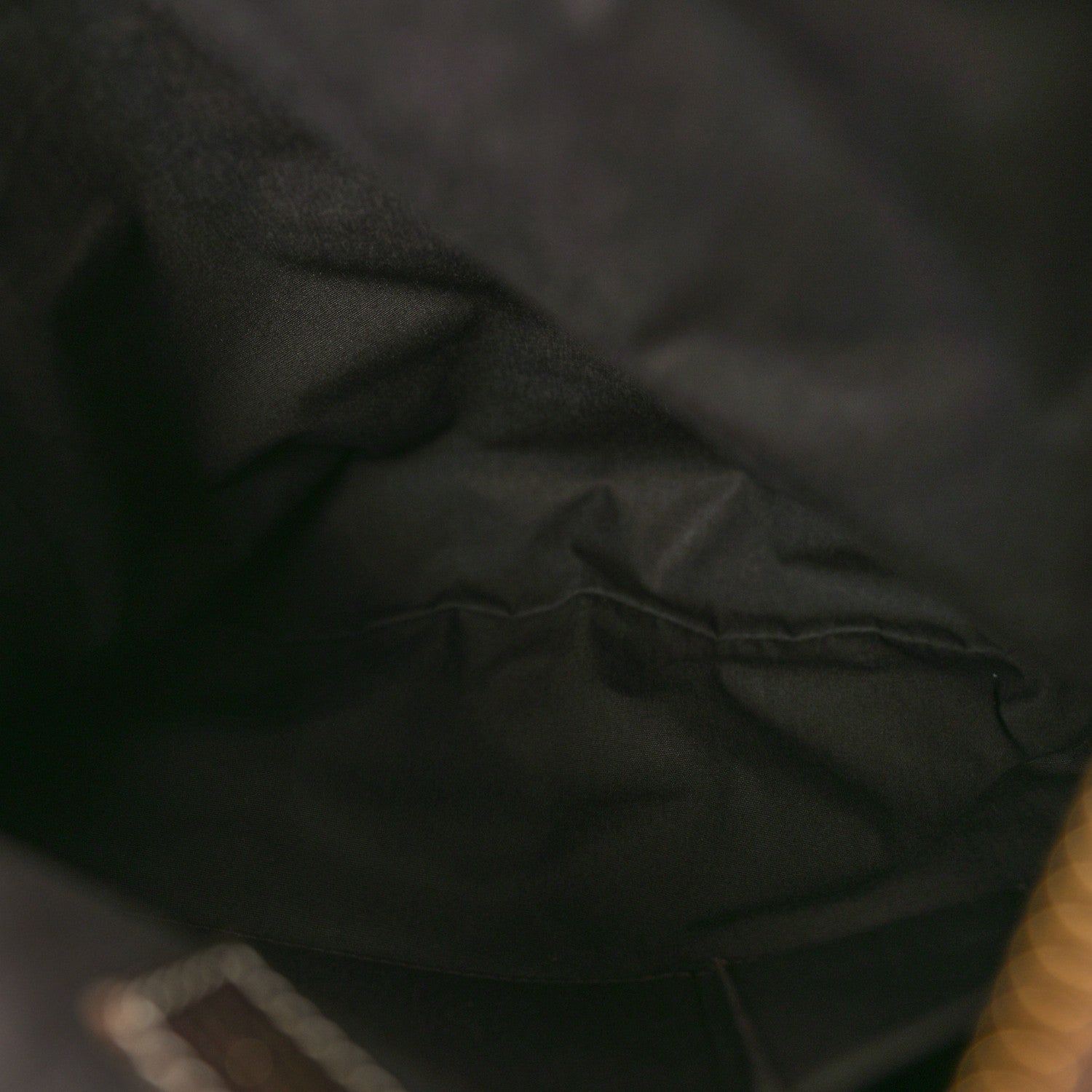 Louis Vuitton Mini Lin Besace Angele Ebene 5 of 10