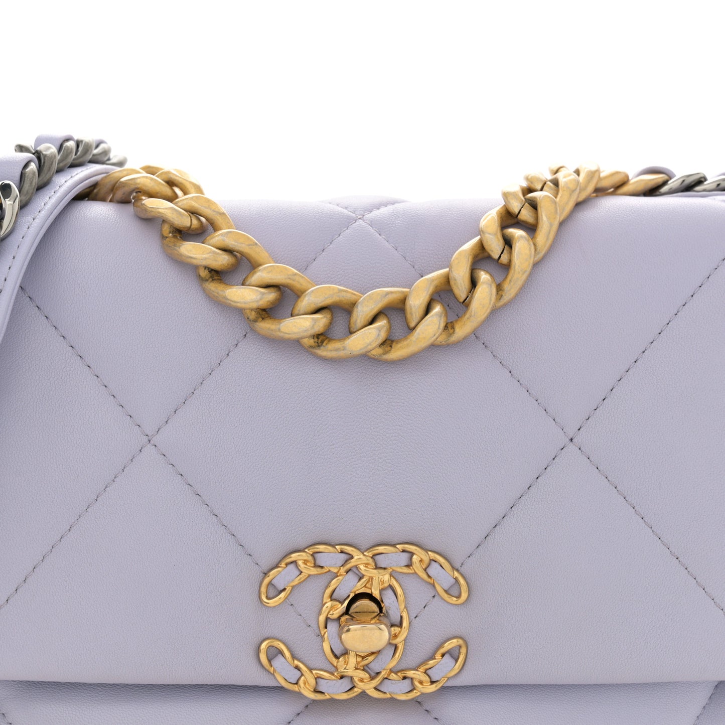 Lambskin Quilted Medium Chanel 19 Flap Light Purple