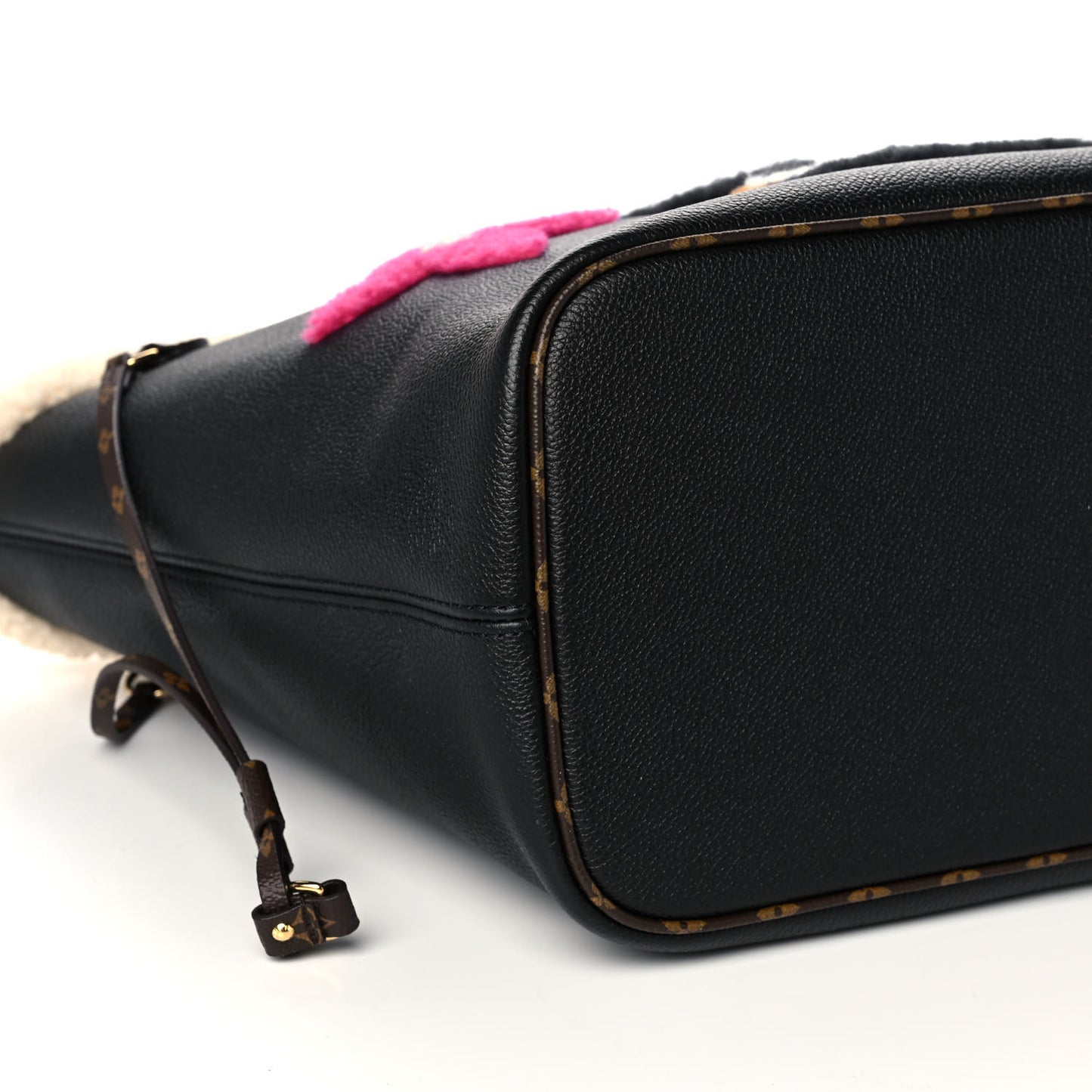 Calfskin Monogram Teddy Neverfull MM Black