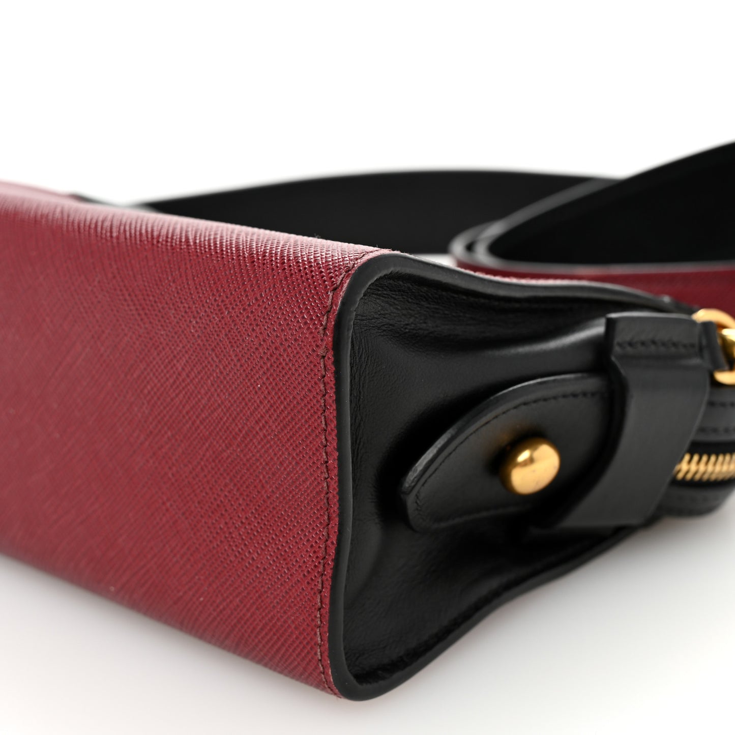 Saffiano Soft Calfskin Bandoliera Bag Fuoco Black