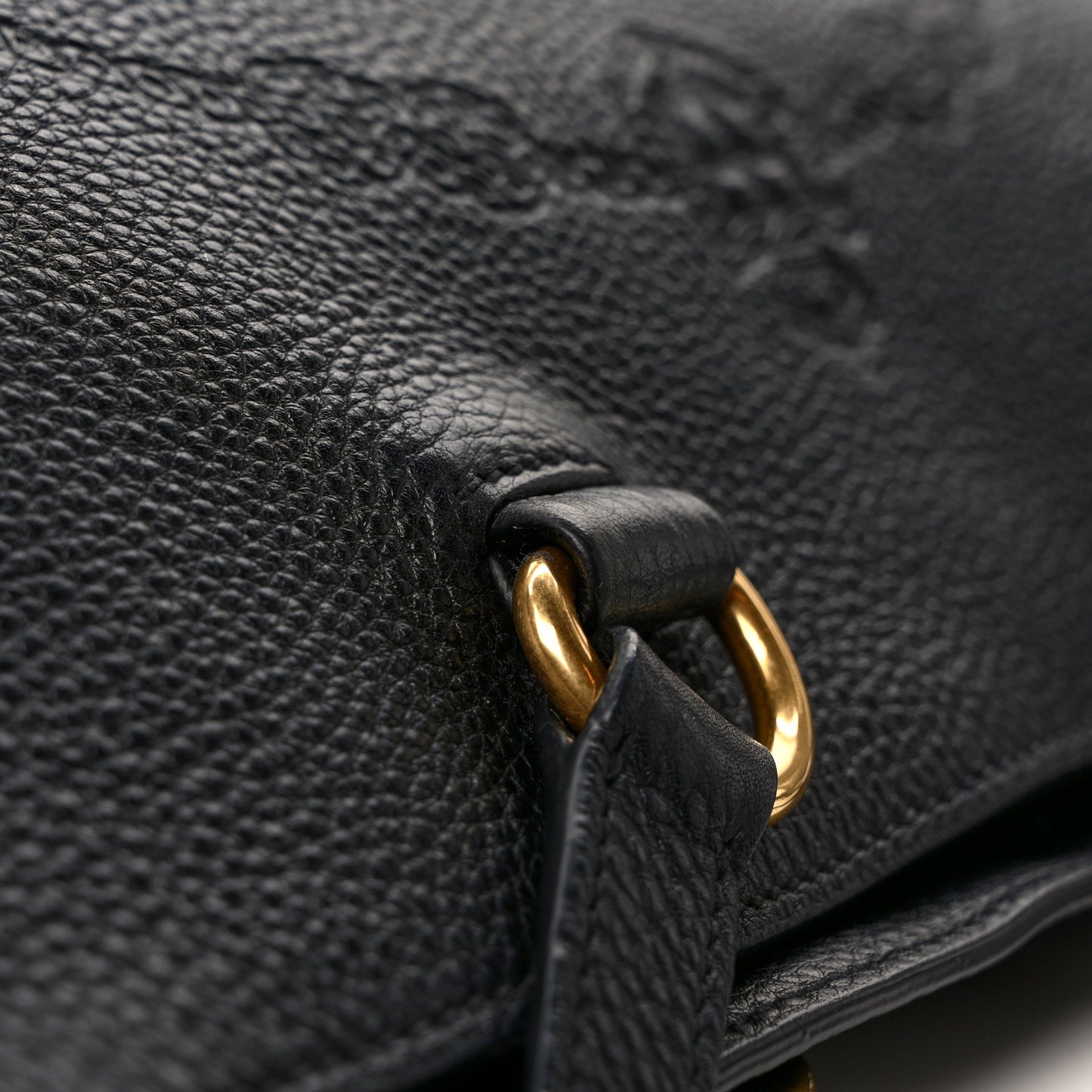 Vitello Daino Embossed Logo Tote Black