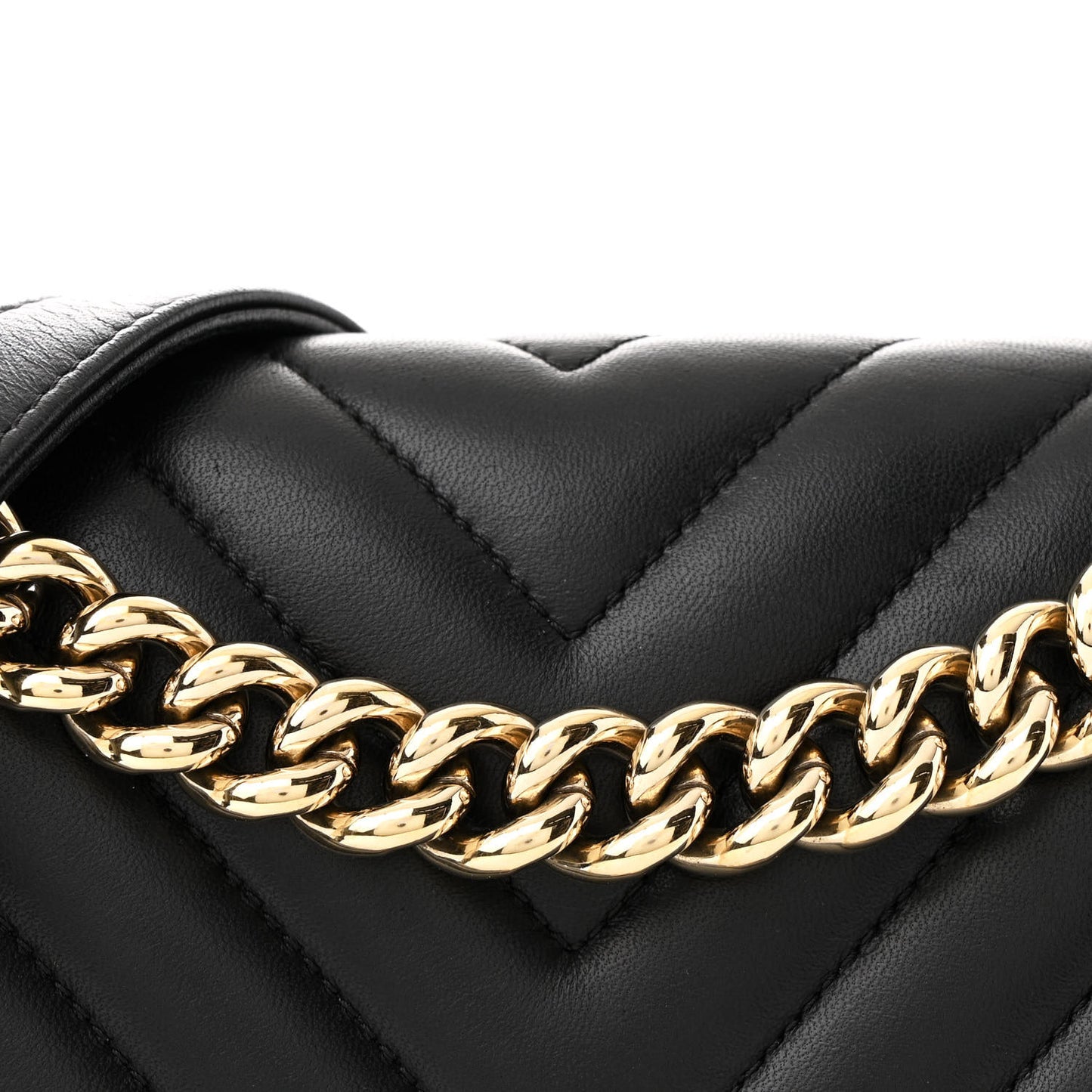 Lambskin Chevron Quilted Medium Boy Flap Black