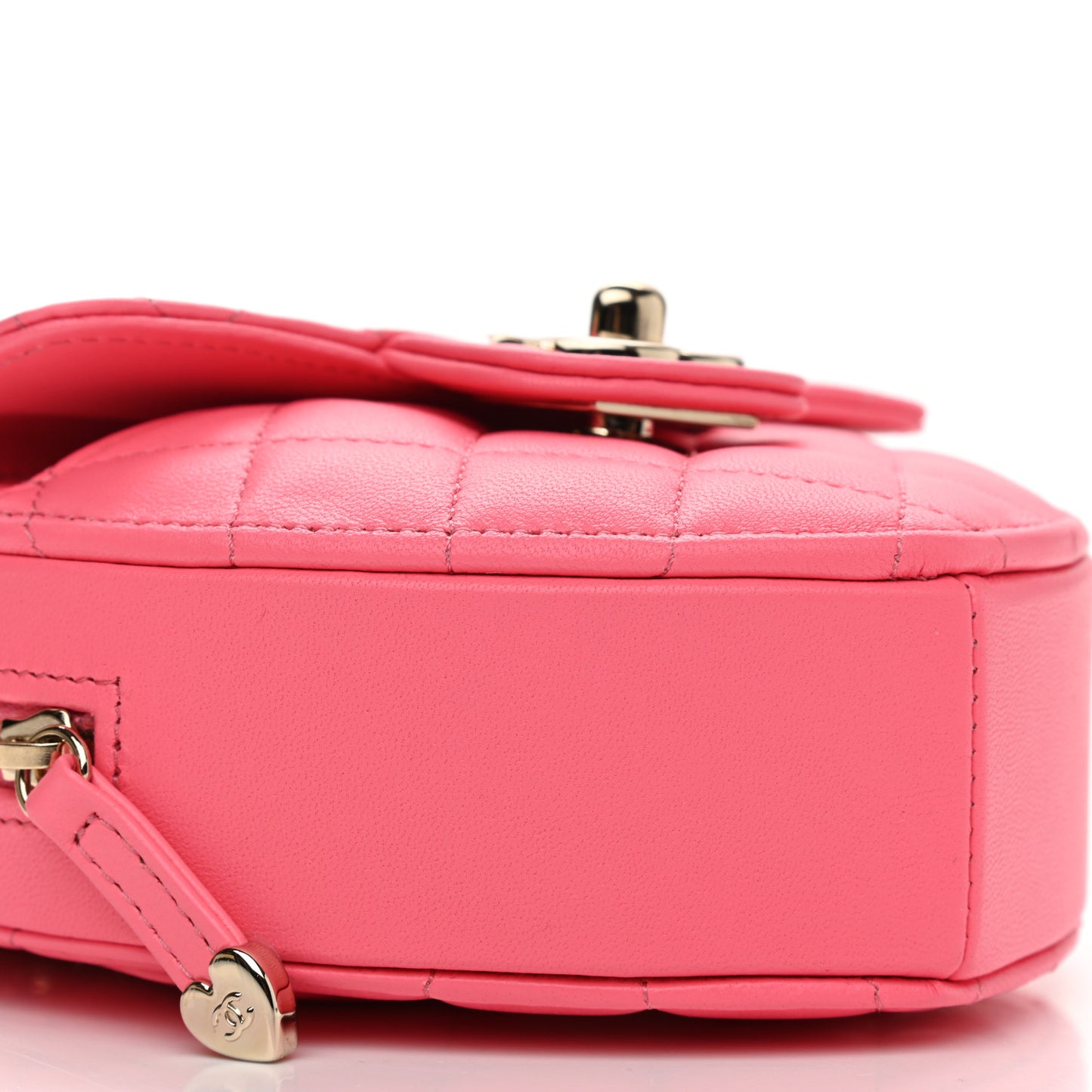 Lambskin Quilted CC In Love Heart Clutch With Chain Pink